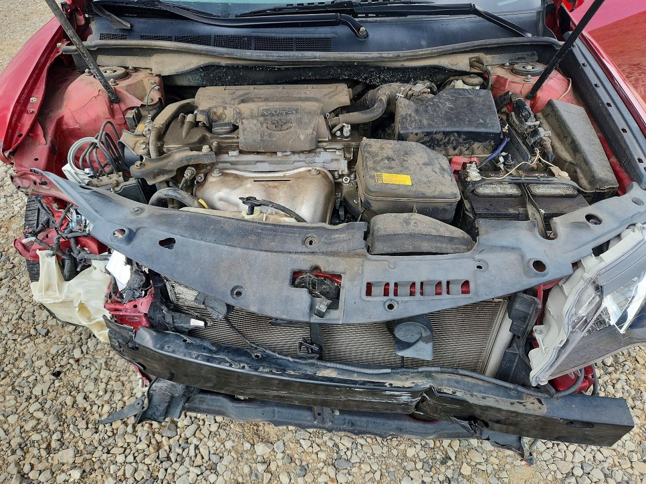 2014 Toyota Camry Red vin: 4T1BF1FK3EU768007