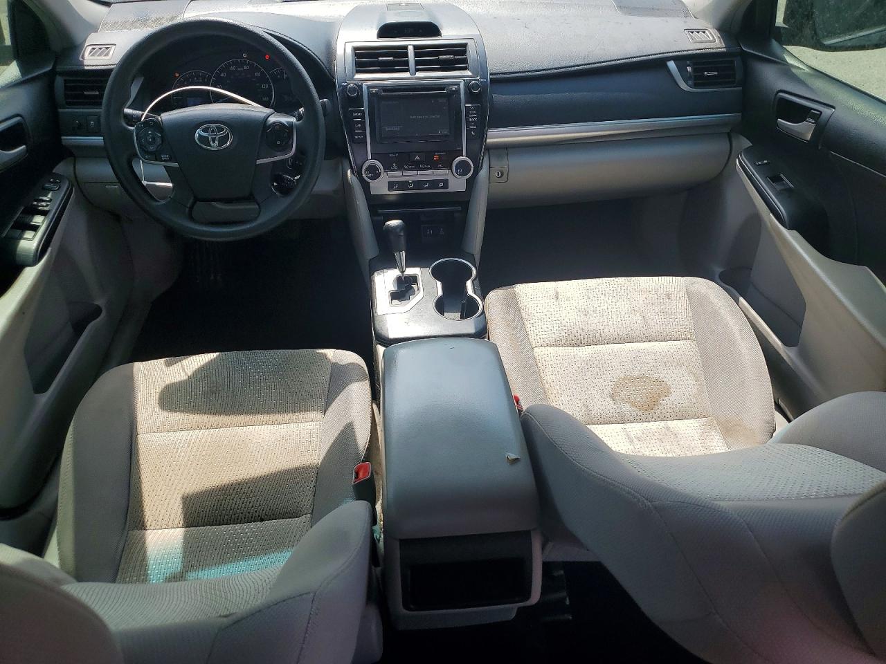 2014 Toyota Camry Le Green vin: 4T1BF1FK3EU778245