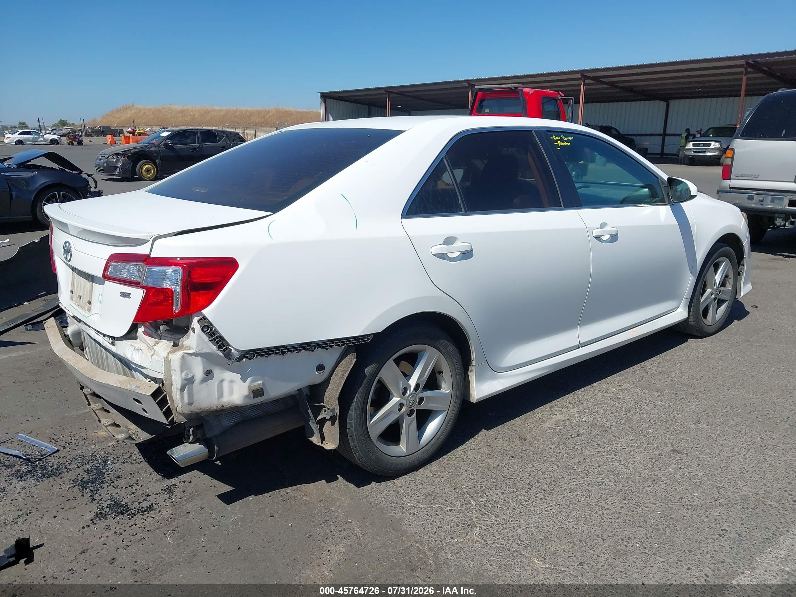 2014 Toyota Camry Se White vin: 4T1BF1FK3EU793750