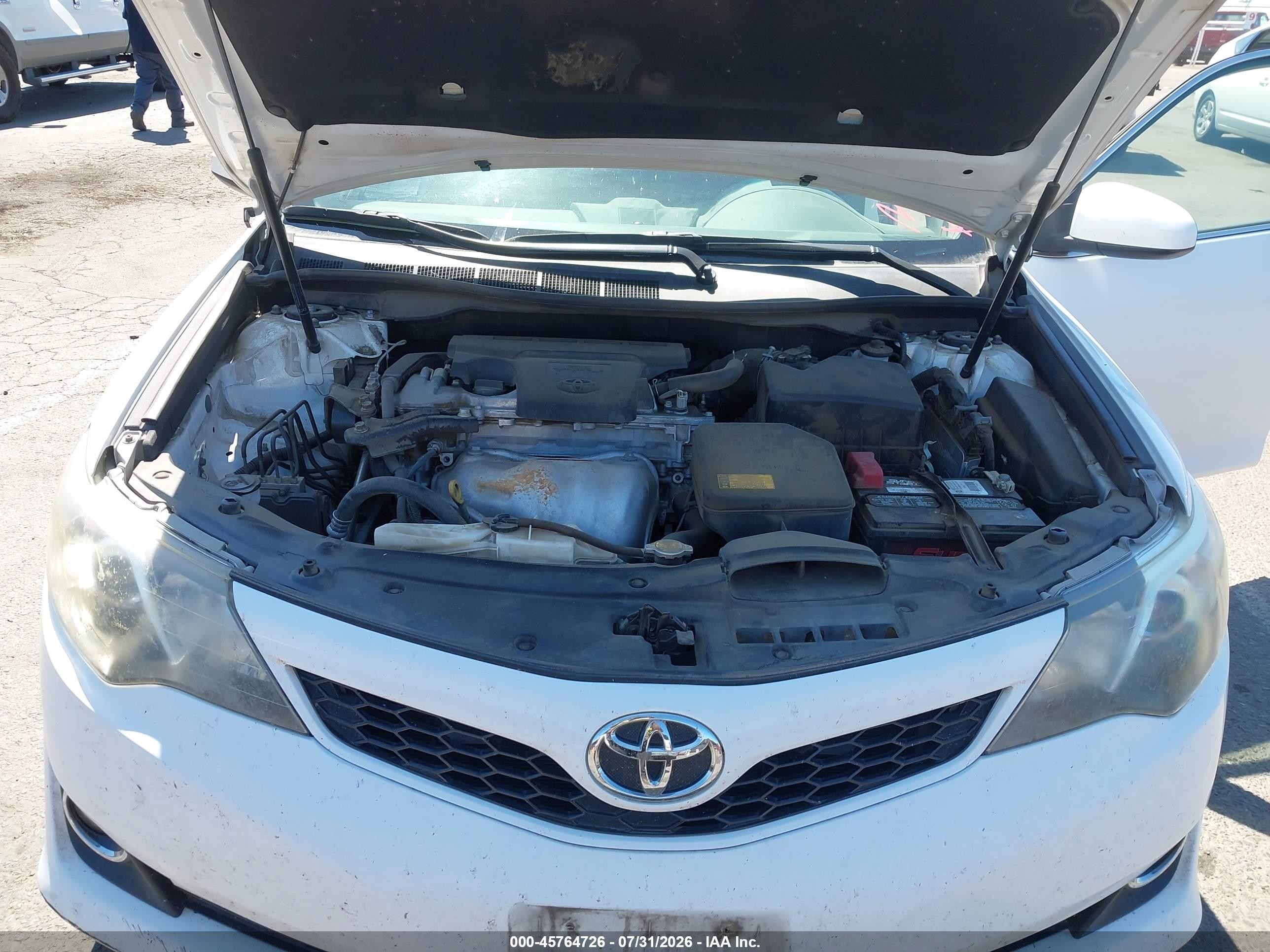 2014 Toyota Camry Se White vin: 4T1BF1FK3EU793750