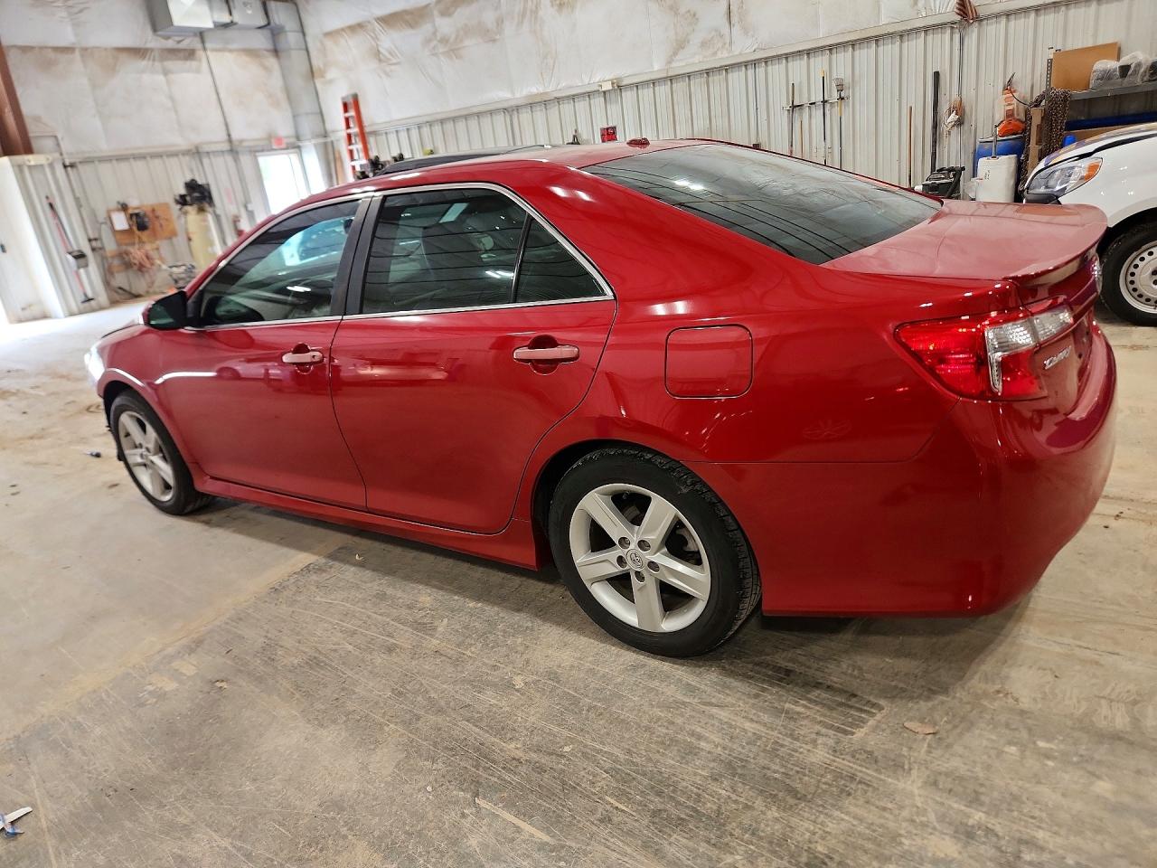 2014 Toyota Camry Se Red vin: 4T1BF1FK3EU798978