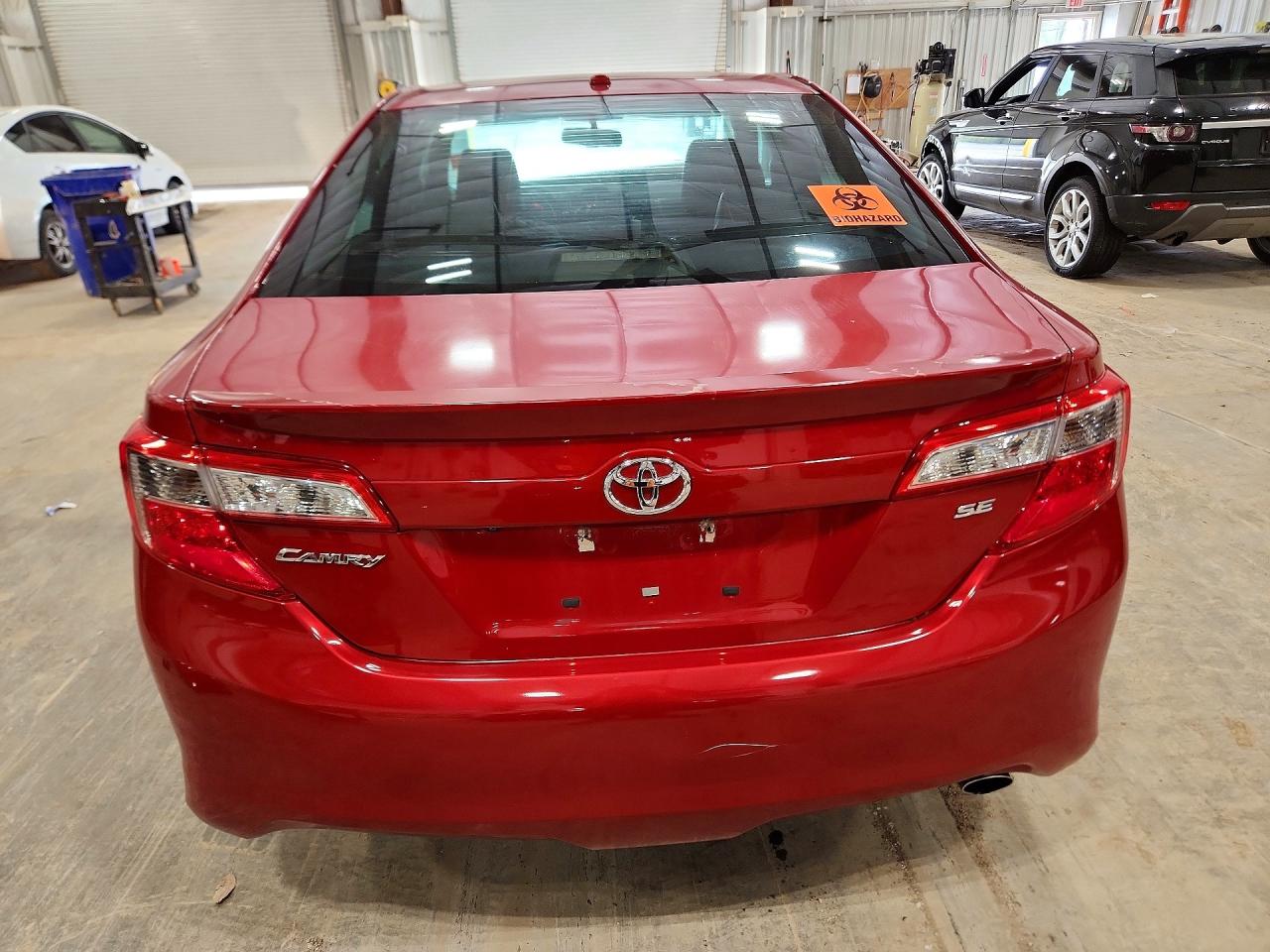 2014 Toyota Camry Se Red vin: 4T1BF1FK3EU798978