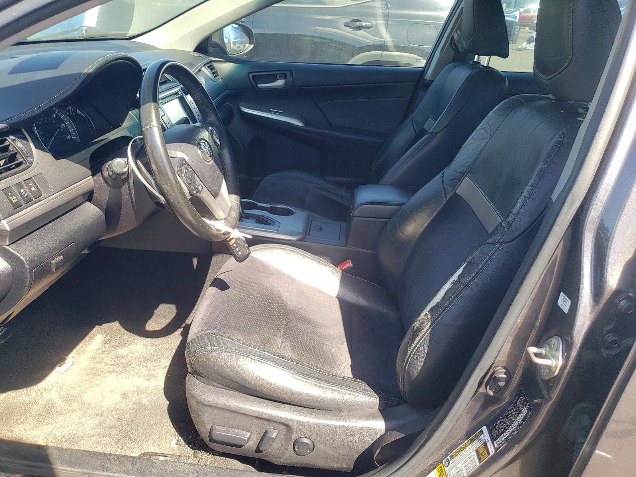 2014 Toyota Camry Se Gray vin: 4T1BF1FK3EU799743