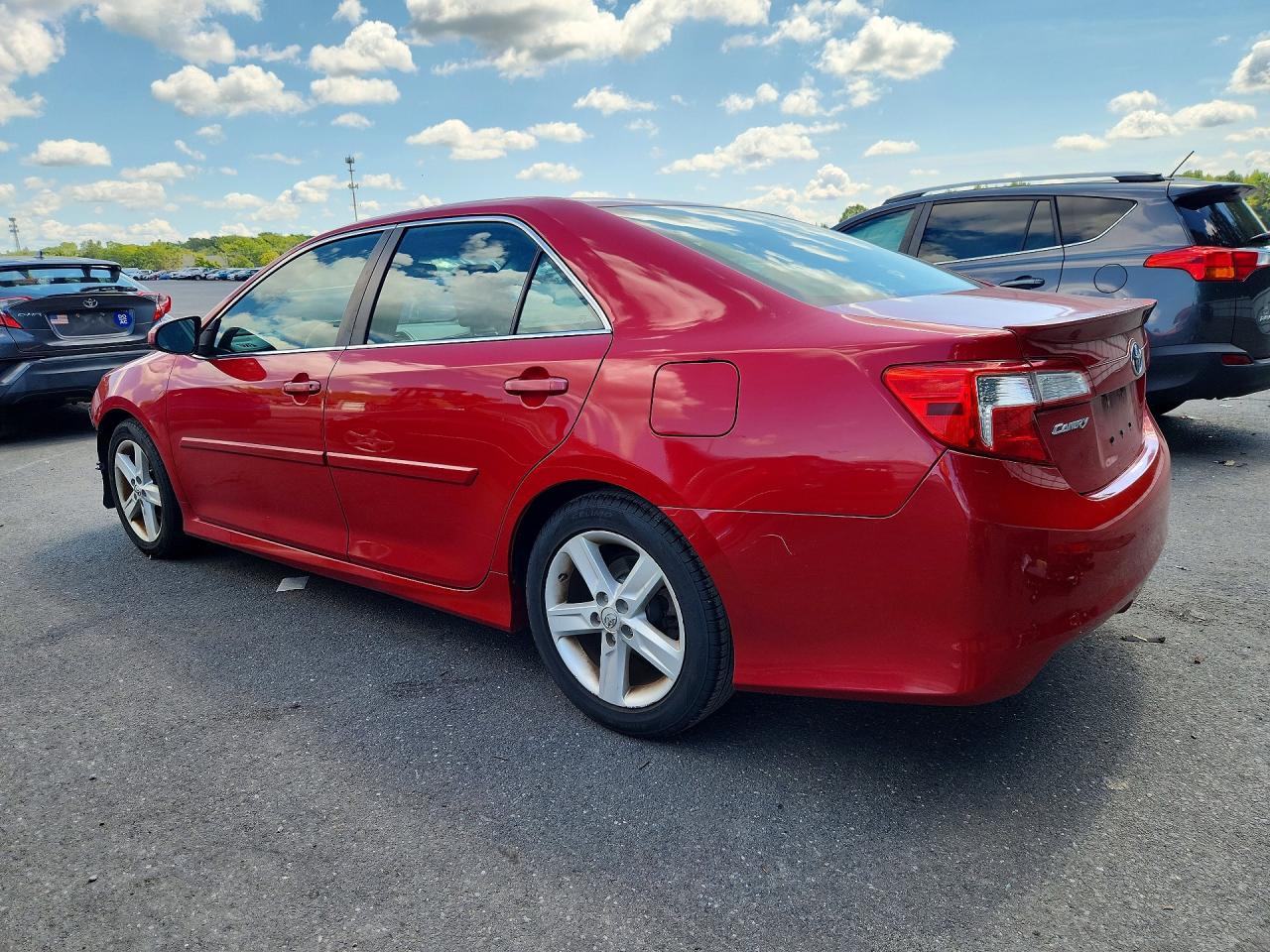 2014 Toyota Camry Se Red vin: 4T1BF1FK3EU802026