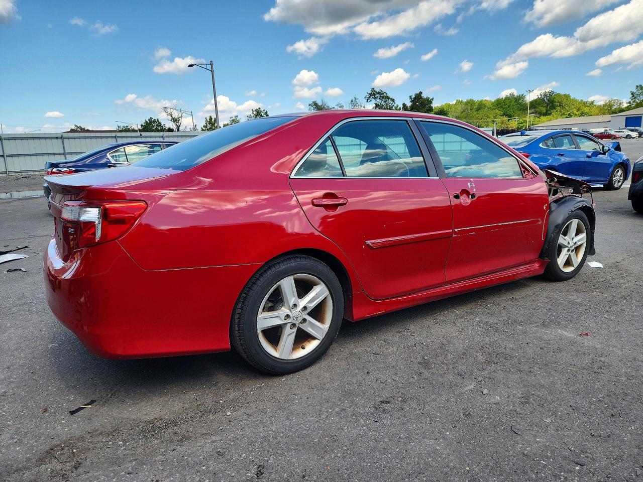 2014 Toyota Camry Se Red vin: 4T1BF1FK3EU802026