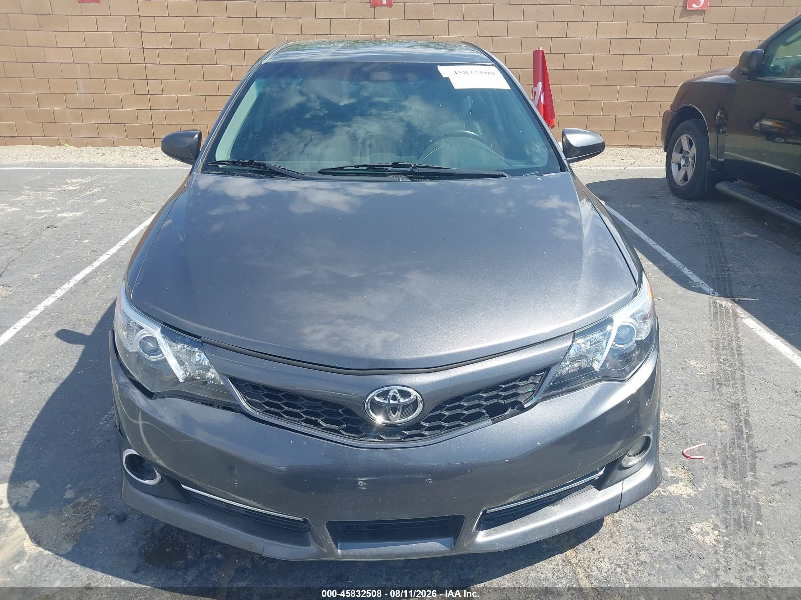 2014 Toyota Camry Se Gray vin: 4T1BF1FK3EU806206