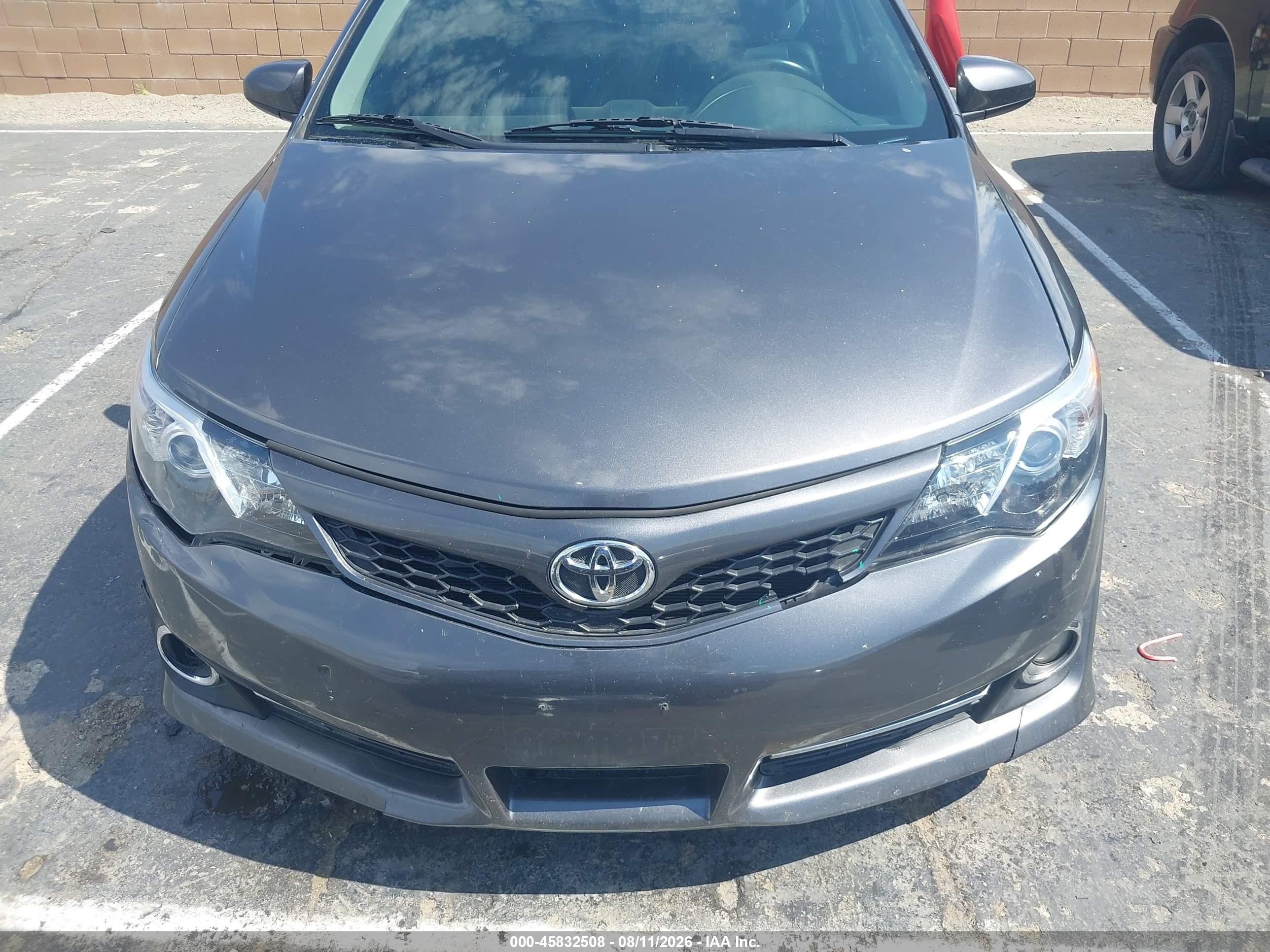 2014 Toyota Camry Se Gray vin: 4T1BF1FK3EU806206
