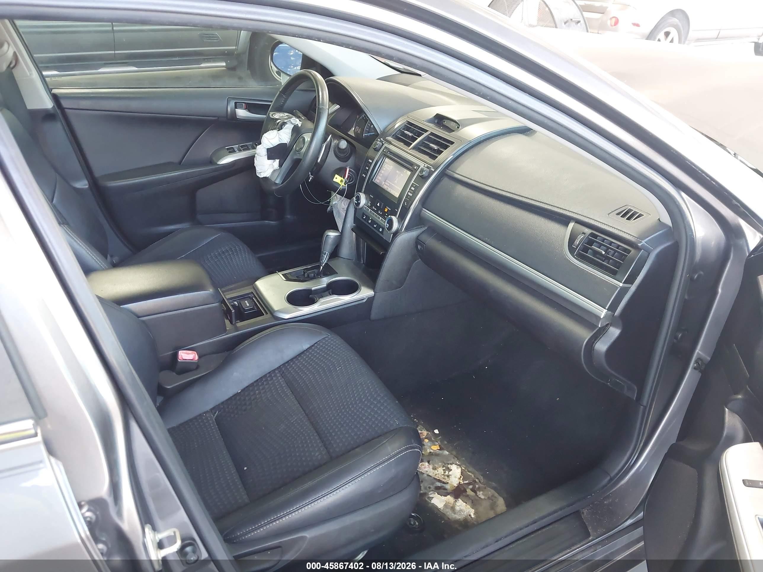 2014 Toyota Camry Se Gray vin: 4T1BF1FK3EU811406