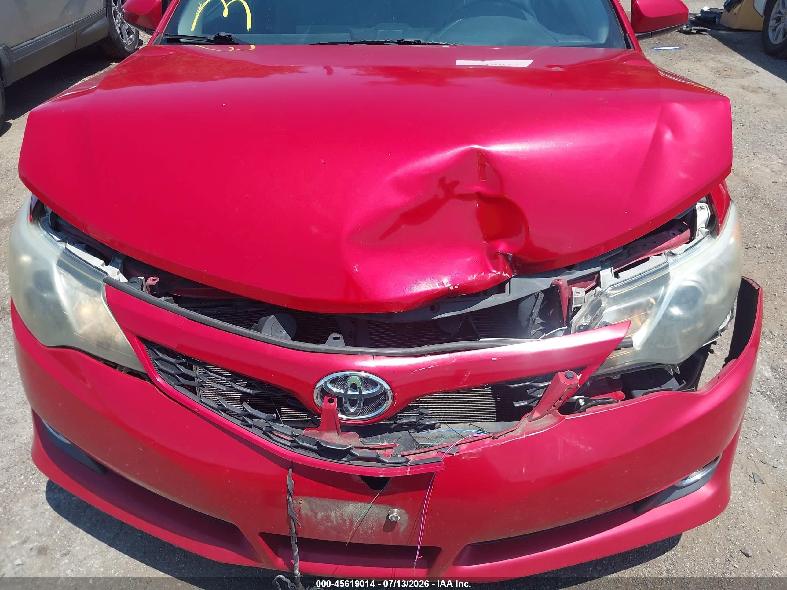 2014 Toyota Camry Se Red vin: 4T1BF1FK3EU815603