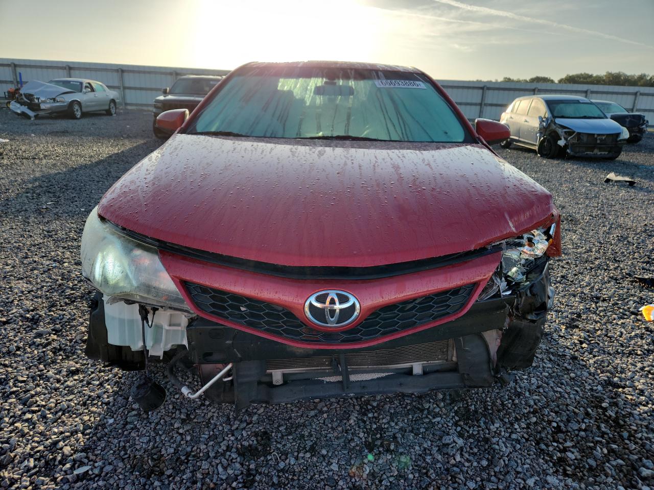 2014 Toyota Camry Se Red vin: 4T1BF1FK3EU820025