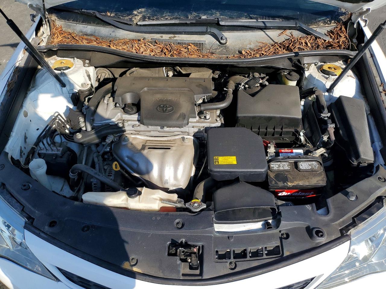 2014 Toyota Camry Se White vin: 4T1BF1FK3EU832711