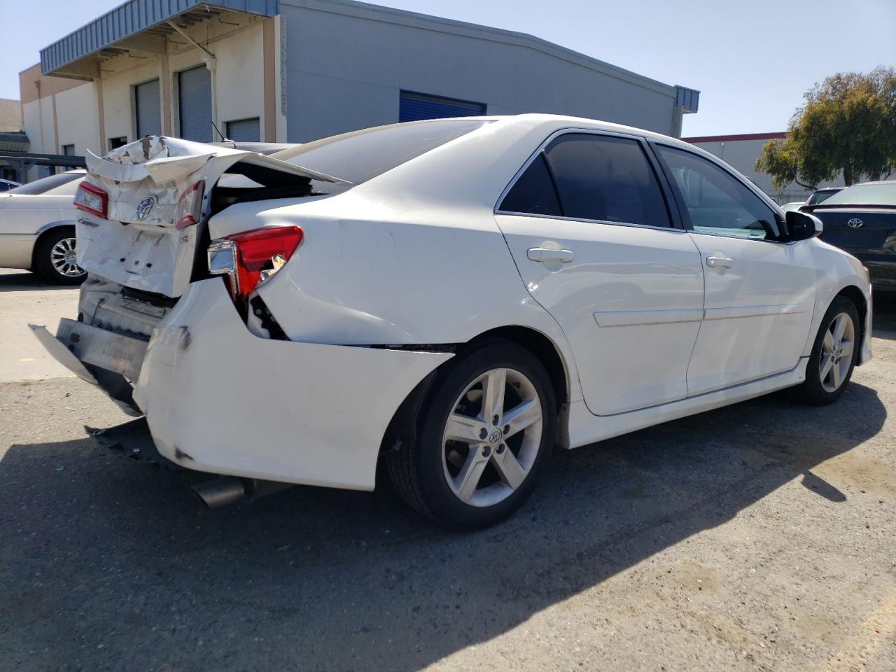 2014 Toyota Camray Белый vin: 4T1BF1FK3EU834491
