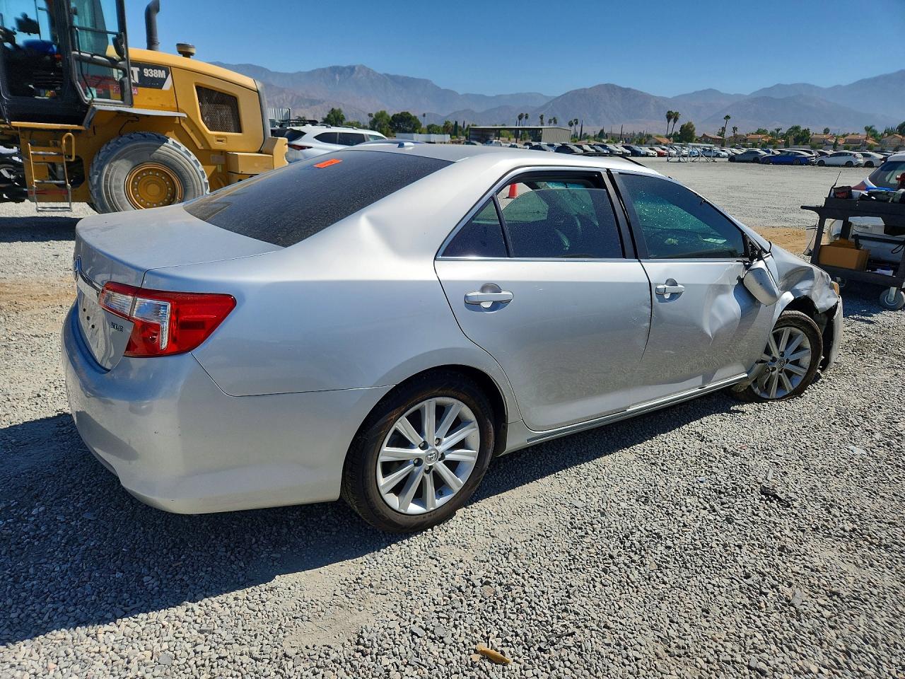2014 Toyota Camry Xle Серебряный vin: 4T1BF1FK3EU839366