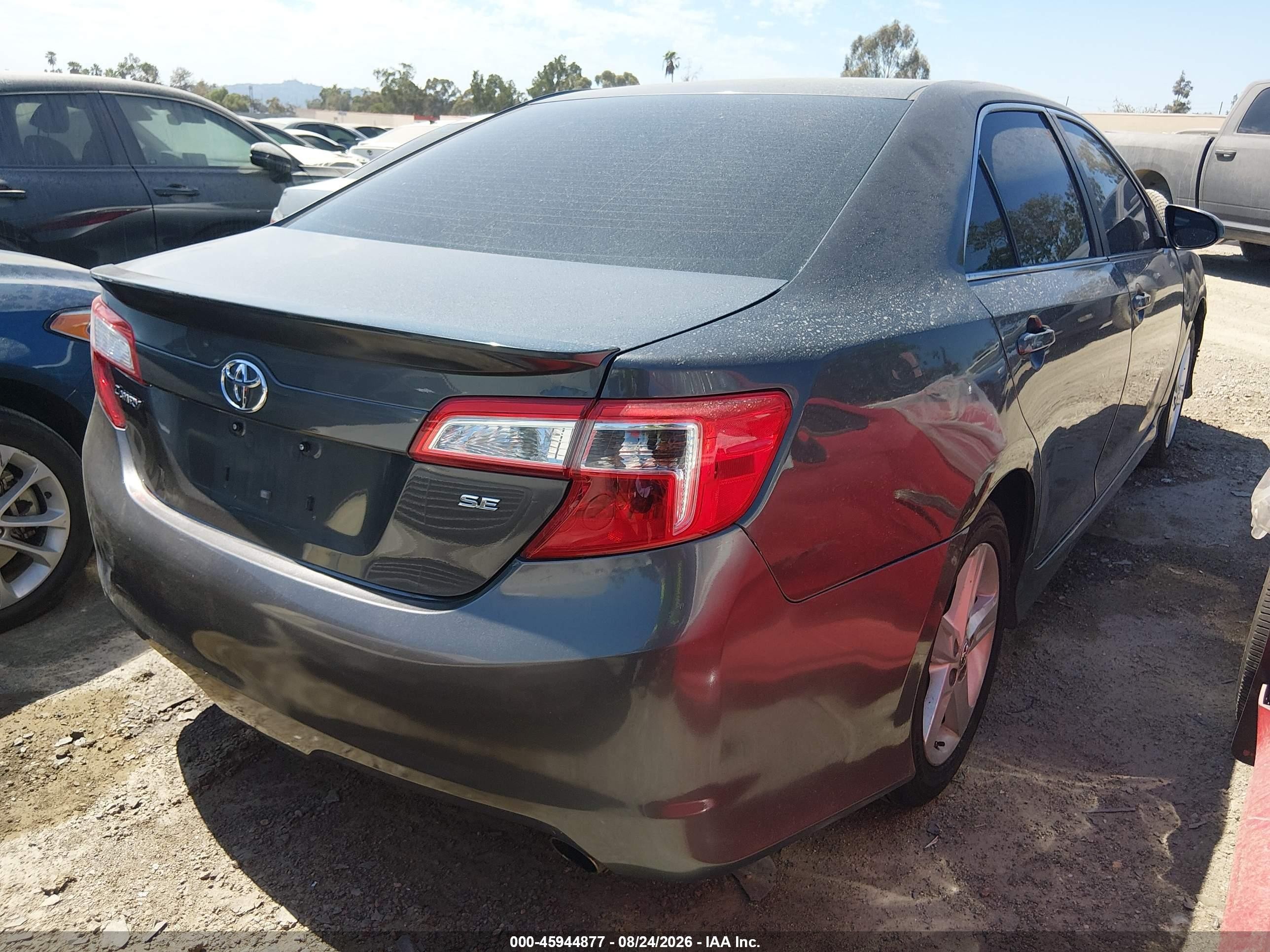 2014 Toyota Camry Se Gray vin: 4T1BF1FK3EU853073
