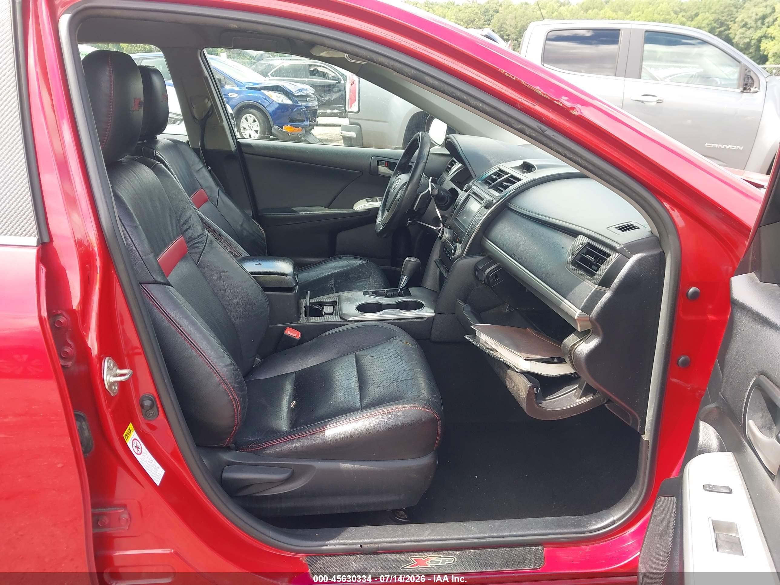 2014 Toyota Camry Se Red vin: 4T1BF1FK3EU870701