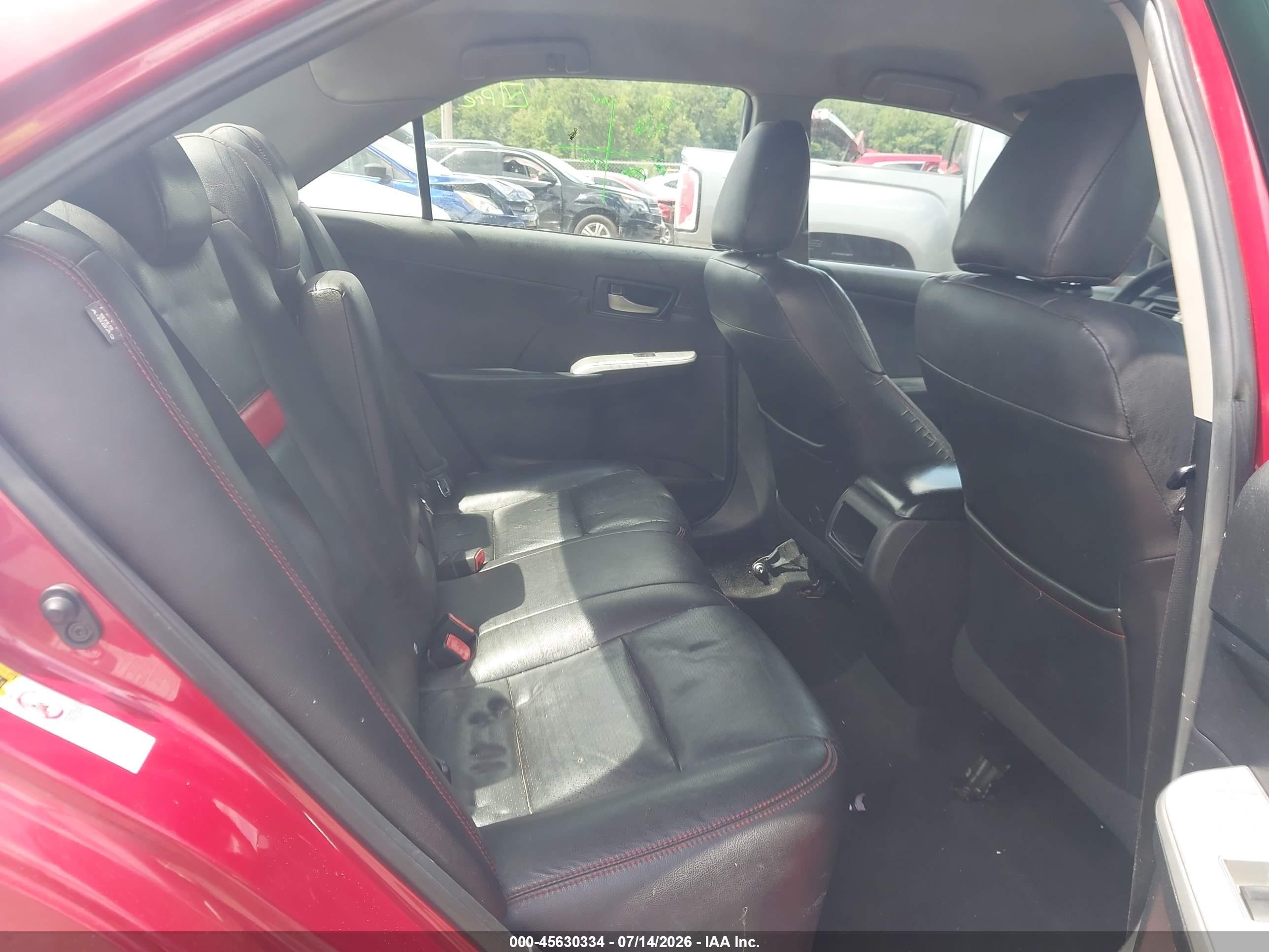 2014 Toyota Camry Se Red vin: 4T1BF1FK3EU870701