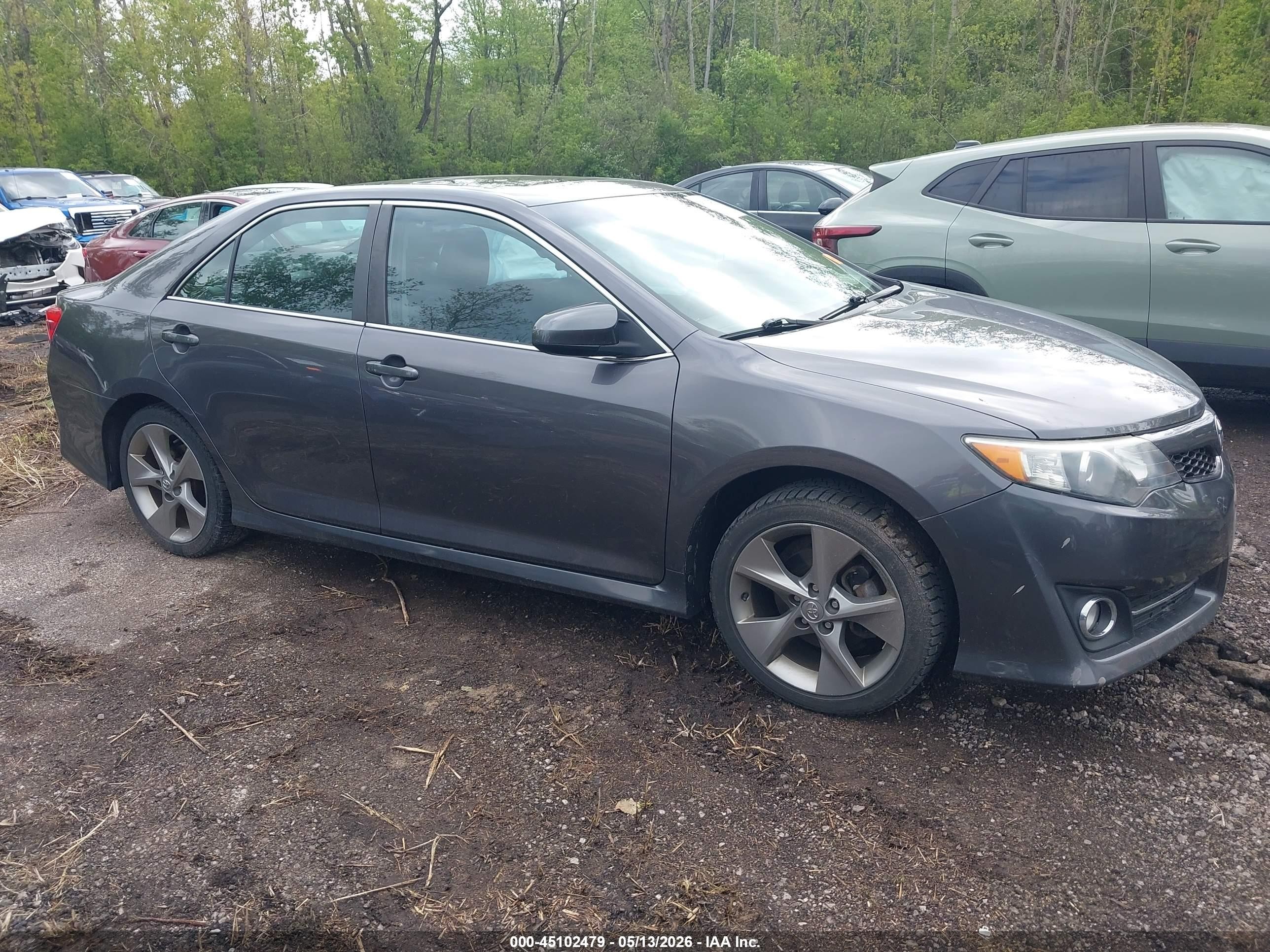 2014 Toyota Camry Se Sport Gray vin: 4T1BF1FK3EU871735
