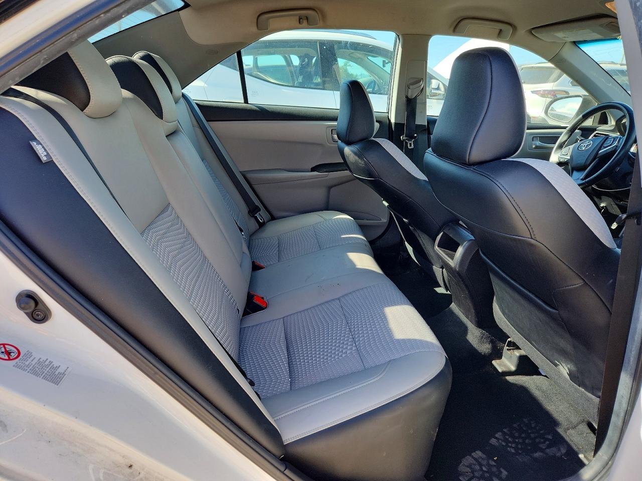 2015 Toyota Camry Se White vin: 4T1BF1FK3FU007964