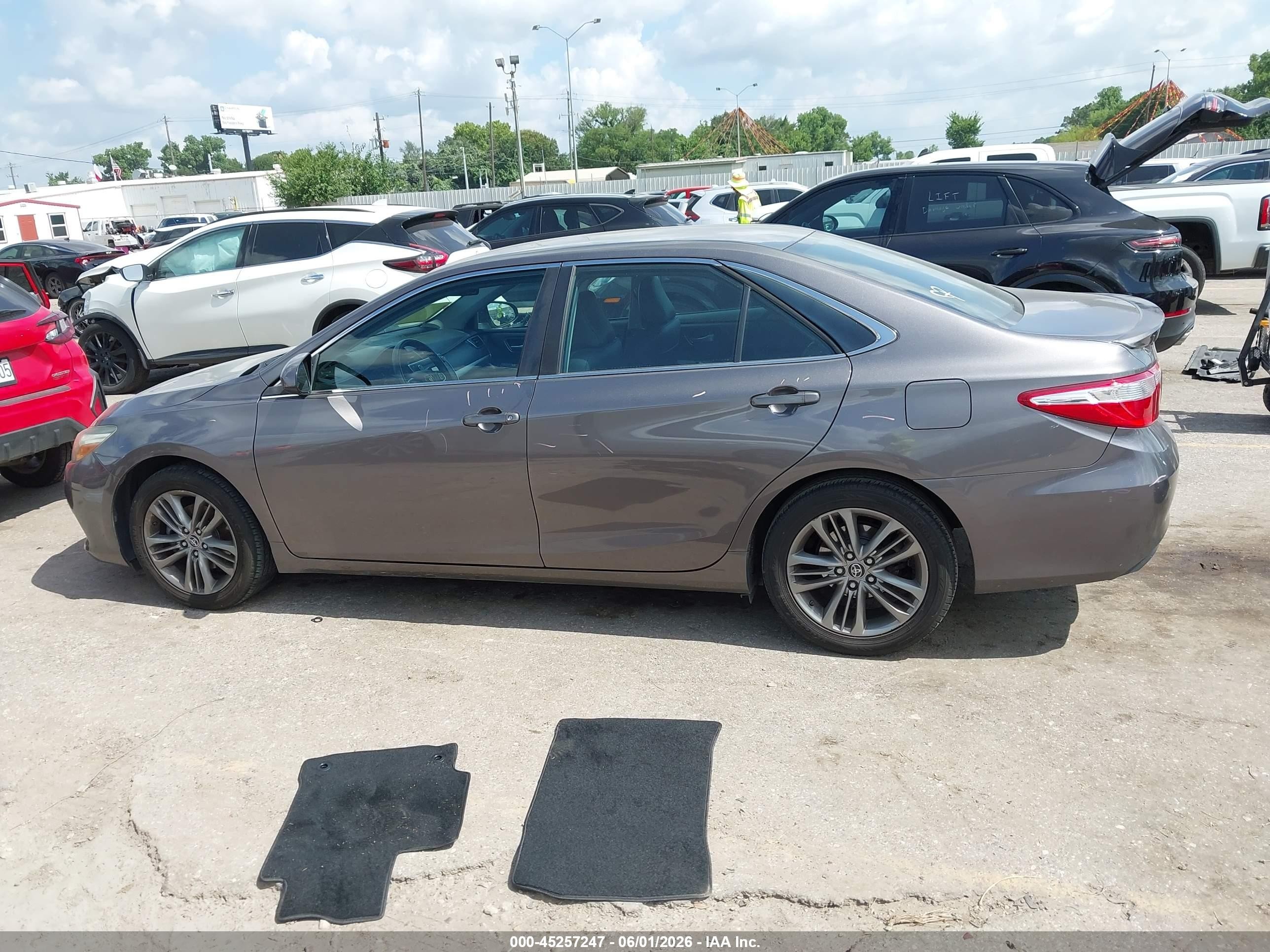 2015 Toyota Camry Se Gray vin: 4T1BF1FK3FU014672
