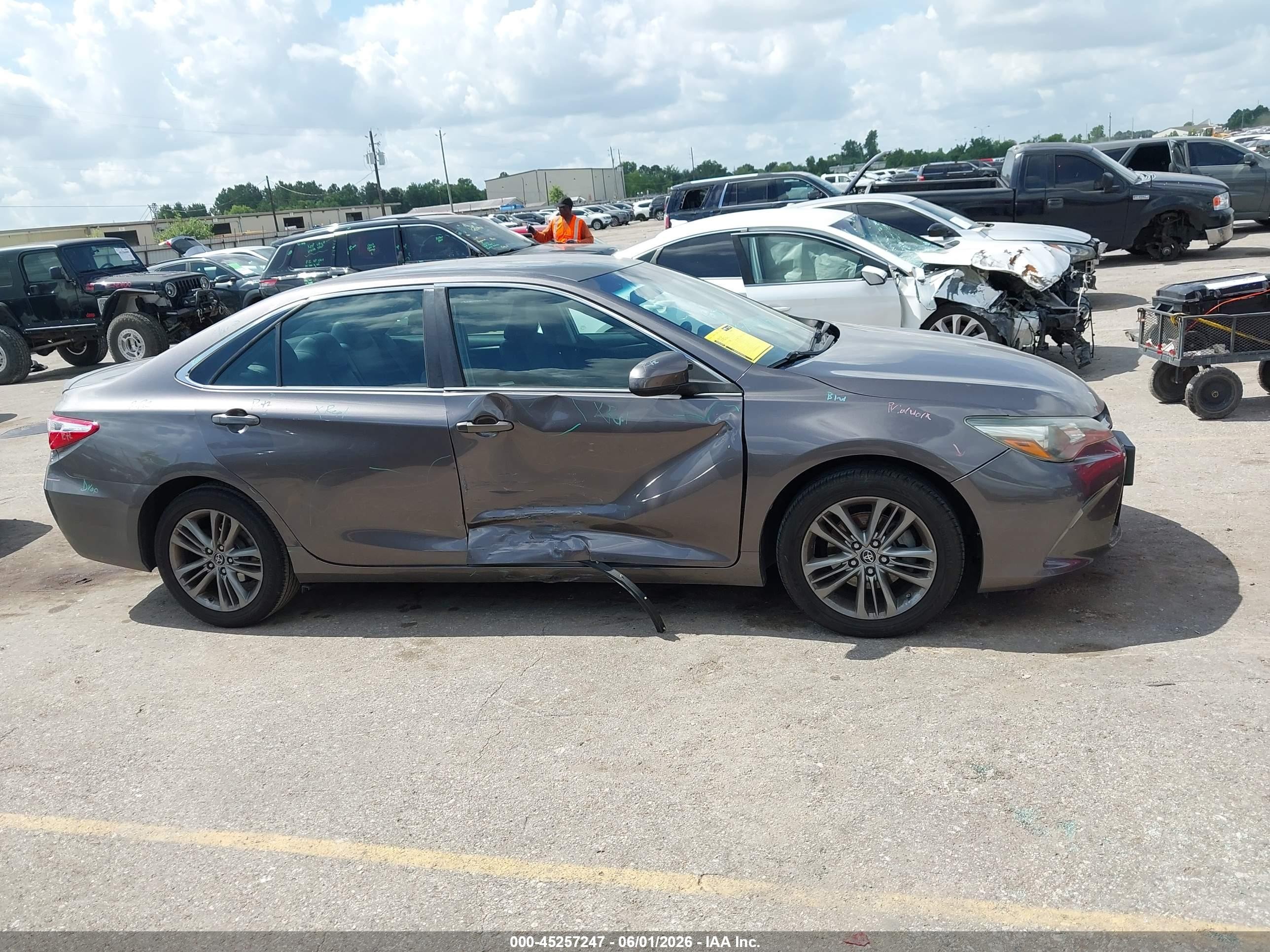 2015 Toyota Camry Se Gray vin: 4T1BF1FK3FU014672