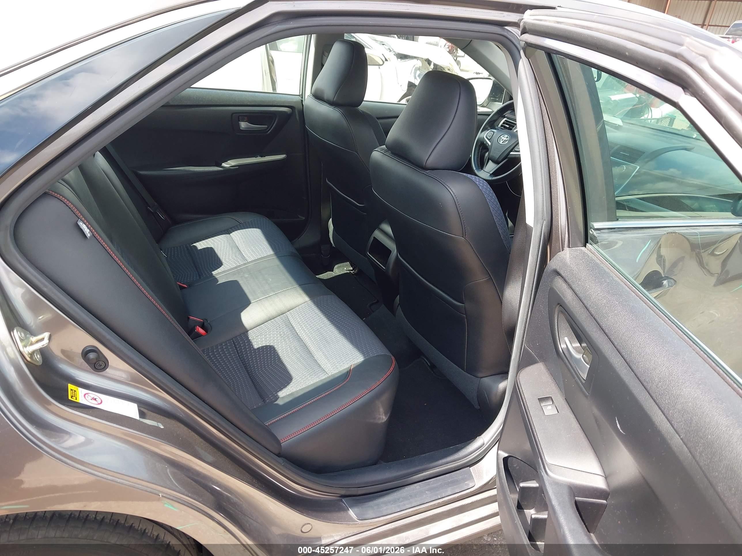 2015 Toyota Camry Se Gray vin: 4T1BF1FK3FU014672