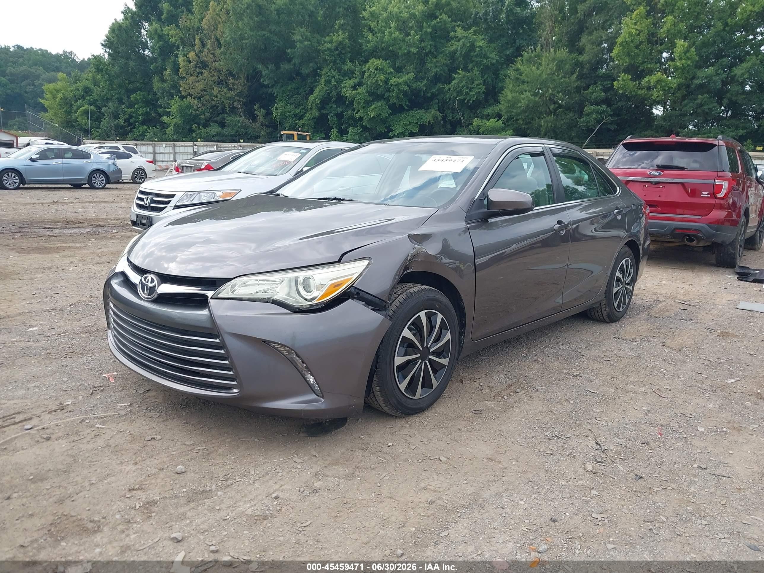 2015 Toyota Camry Le Серый vin: 4T1BF1FK3FU015465