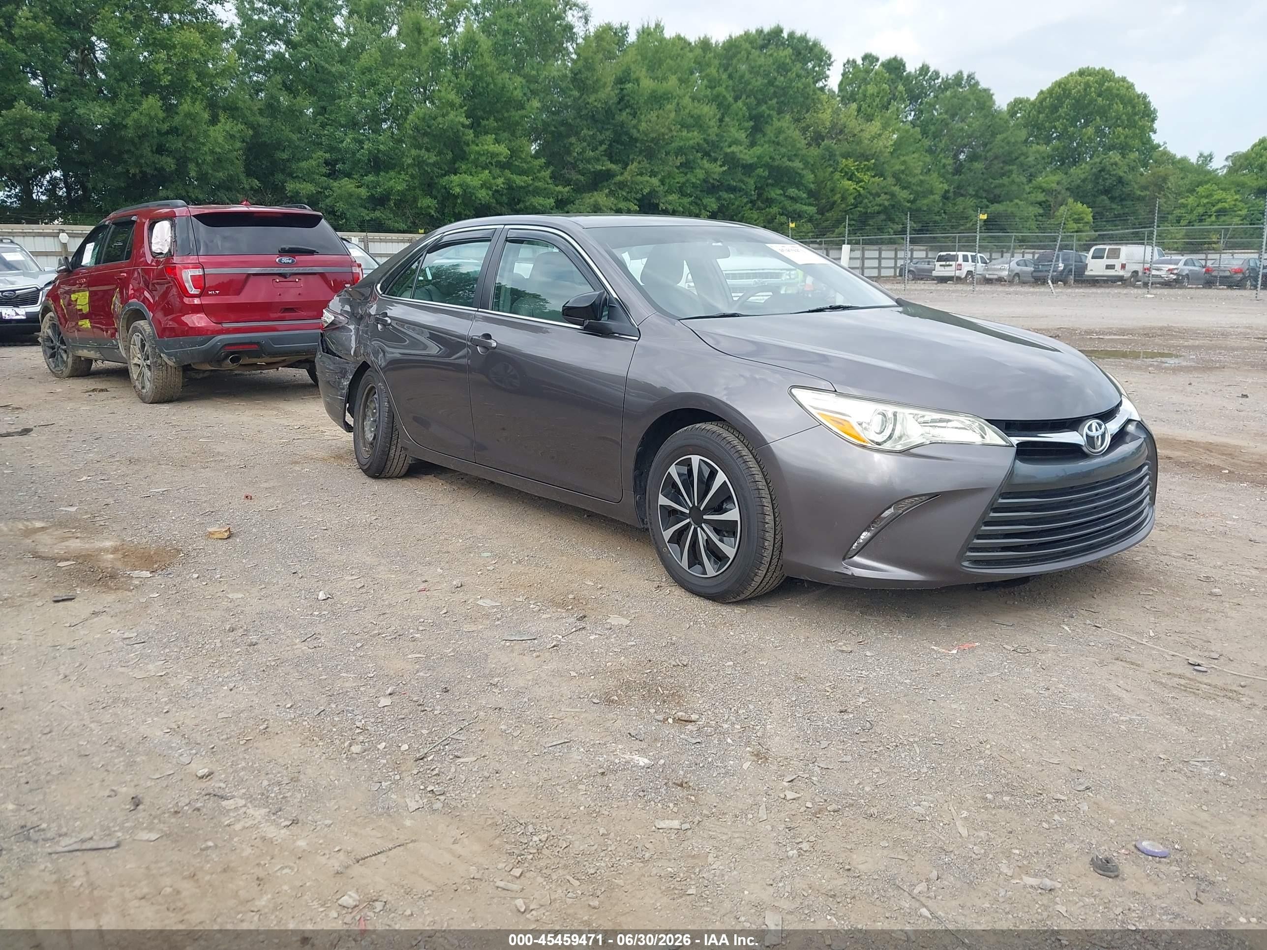 2015 Toyota Camry Le Серый vin: 4T1BF1FK3FU015465