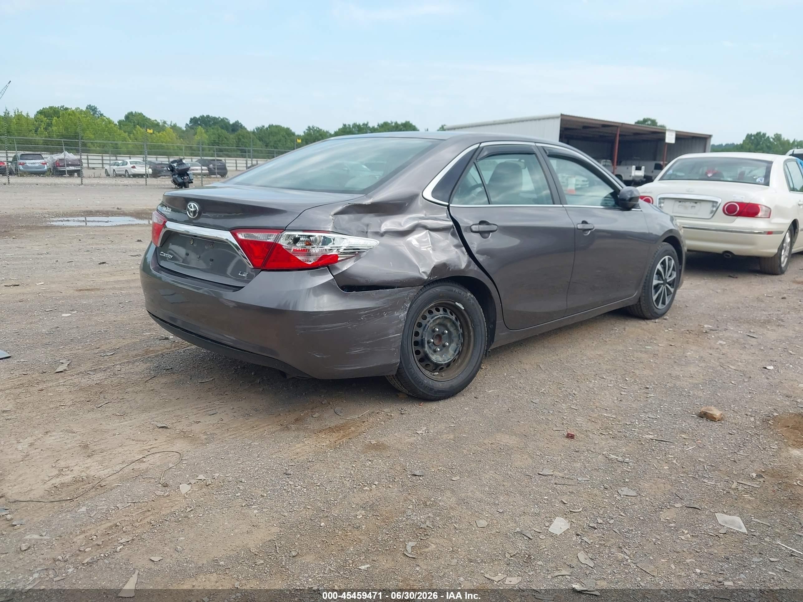 2015 Toyota Camry Le Серый vin: 4T1BF1FK3FU015465