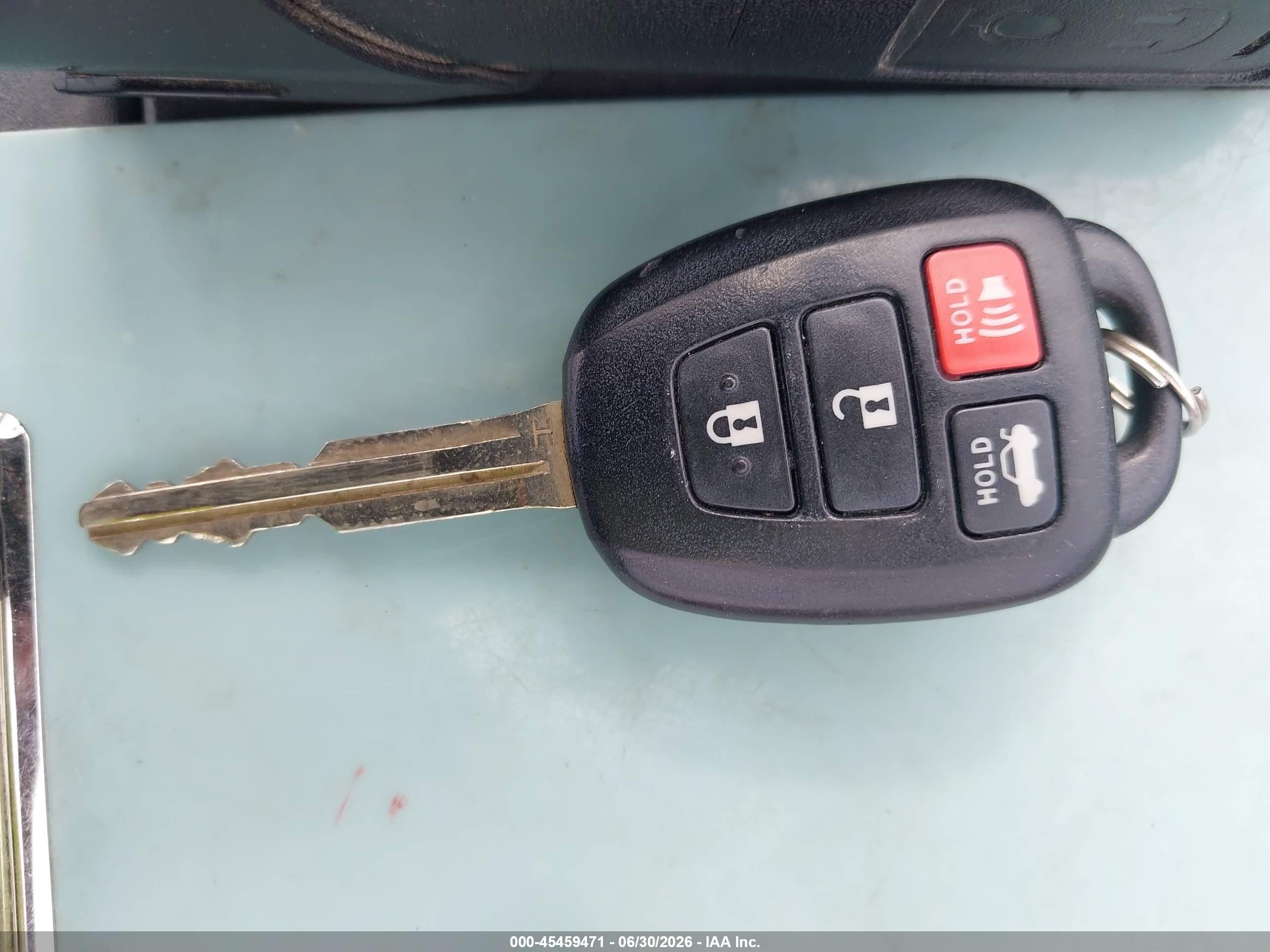 2015 Toyota Camry Le Серый vin: 4T1BF1FK3FU015465