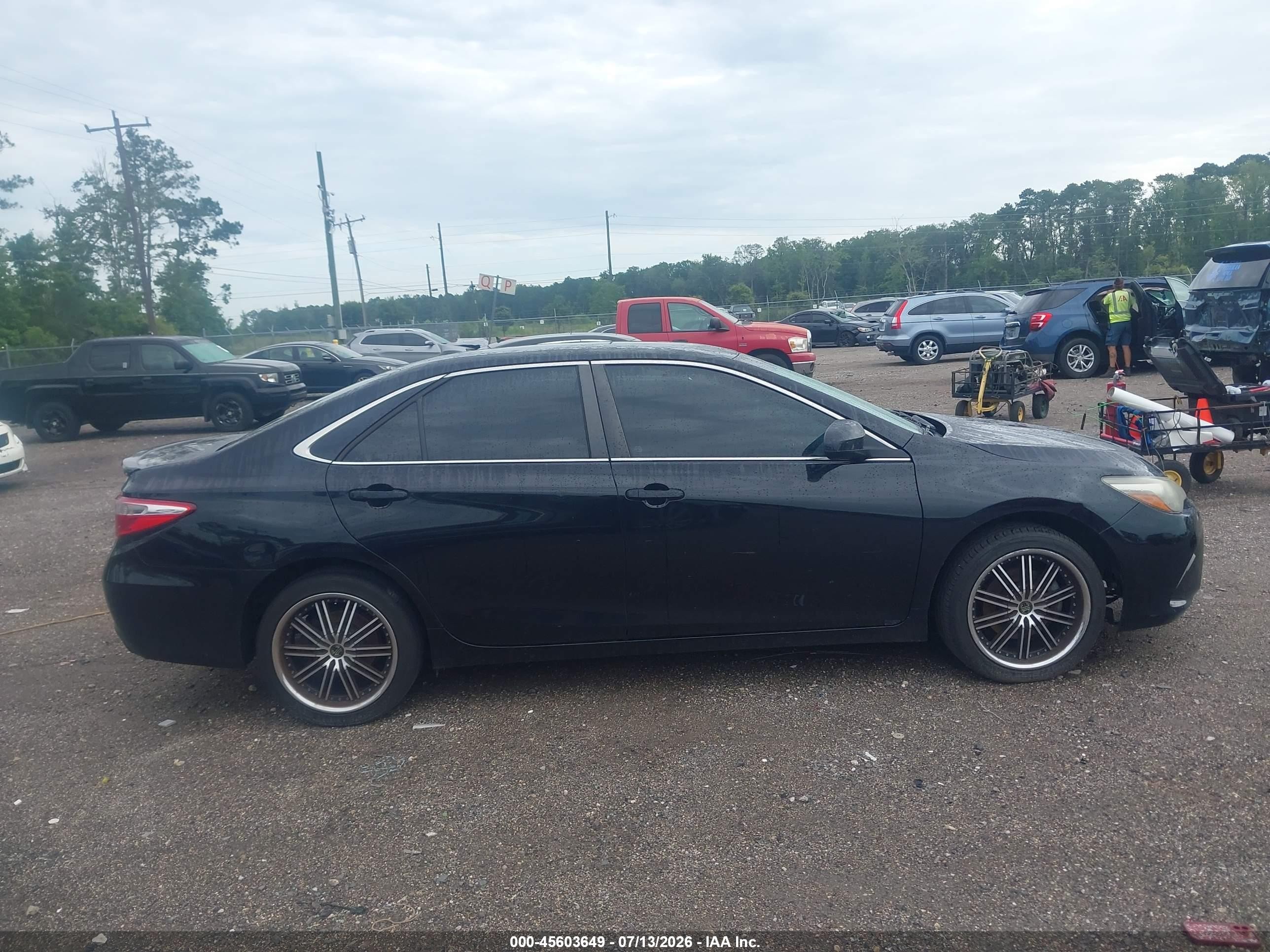 2015 Toyota Camry Se Черный vin: 4T1BF1FK3FU026241