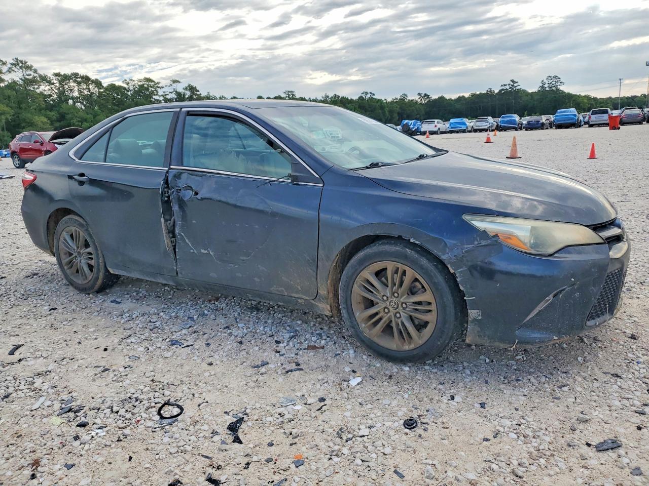 2015 Toyota Camry Se Charcoal vin: 4T1BF1FK3FU032010
