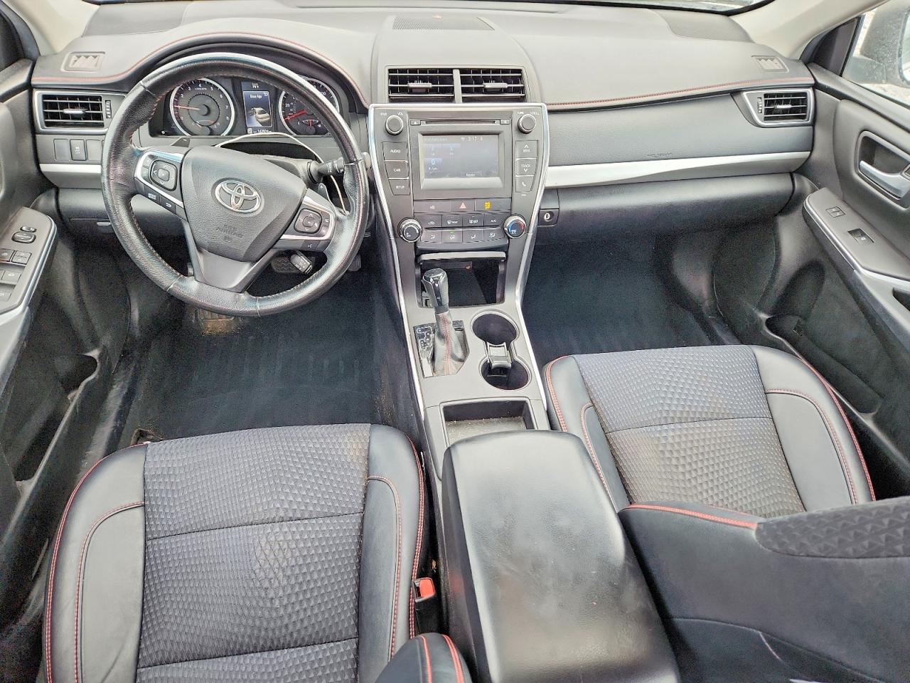 2015 Toyota Camry Se Белый vin: 4T1BF1FK3FU038258
