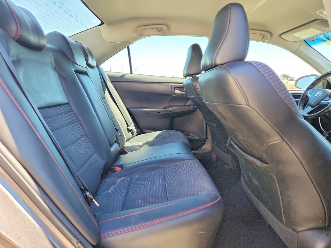 2015 Toyota Camry Se Gray vin: 4T1BF1FK3FU043539