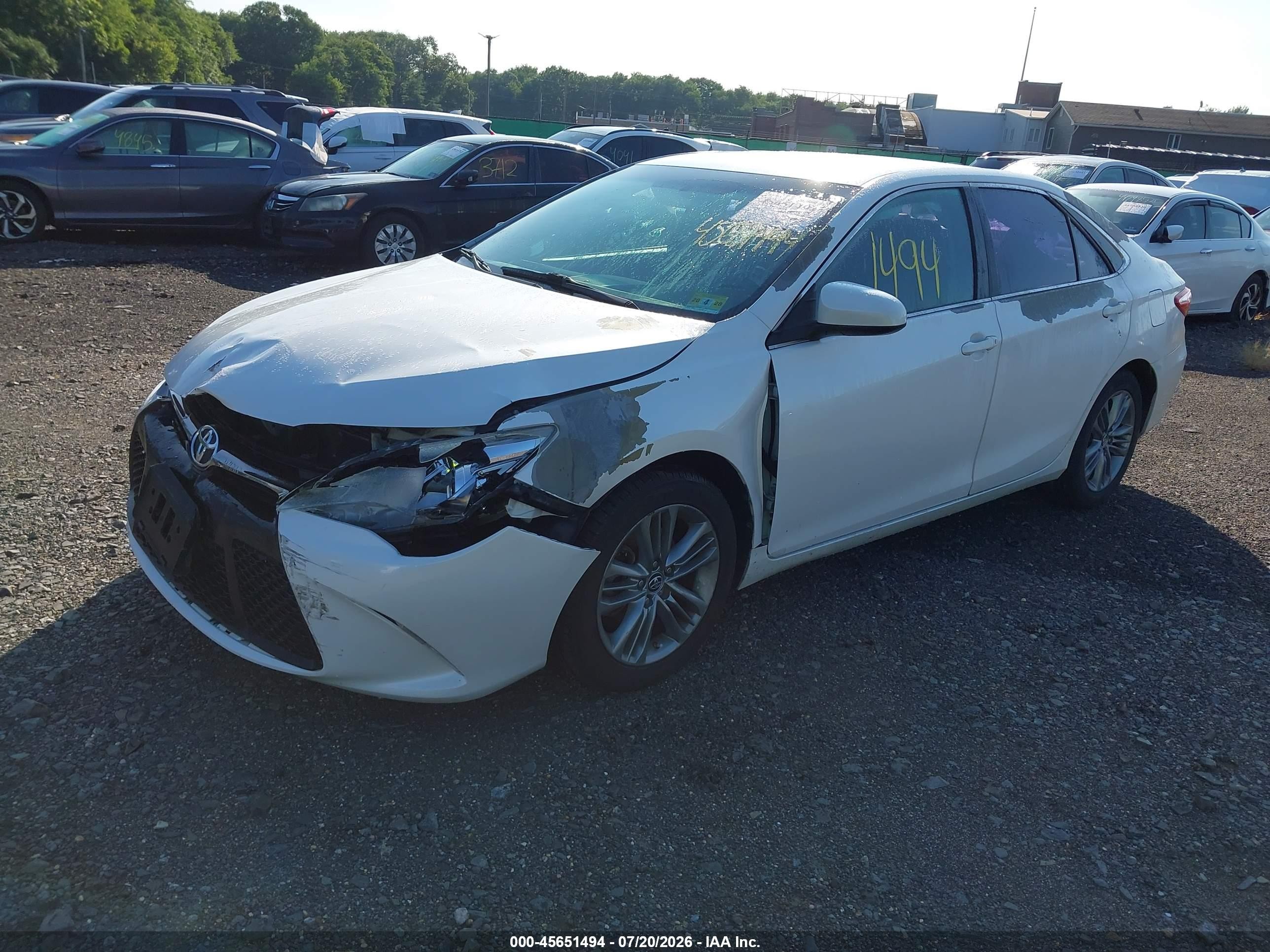2015 Toyota Camry Se White vin: 4T1BF1FK3FU048420