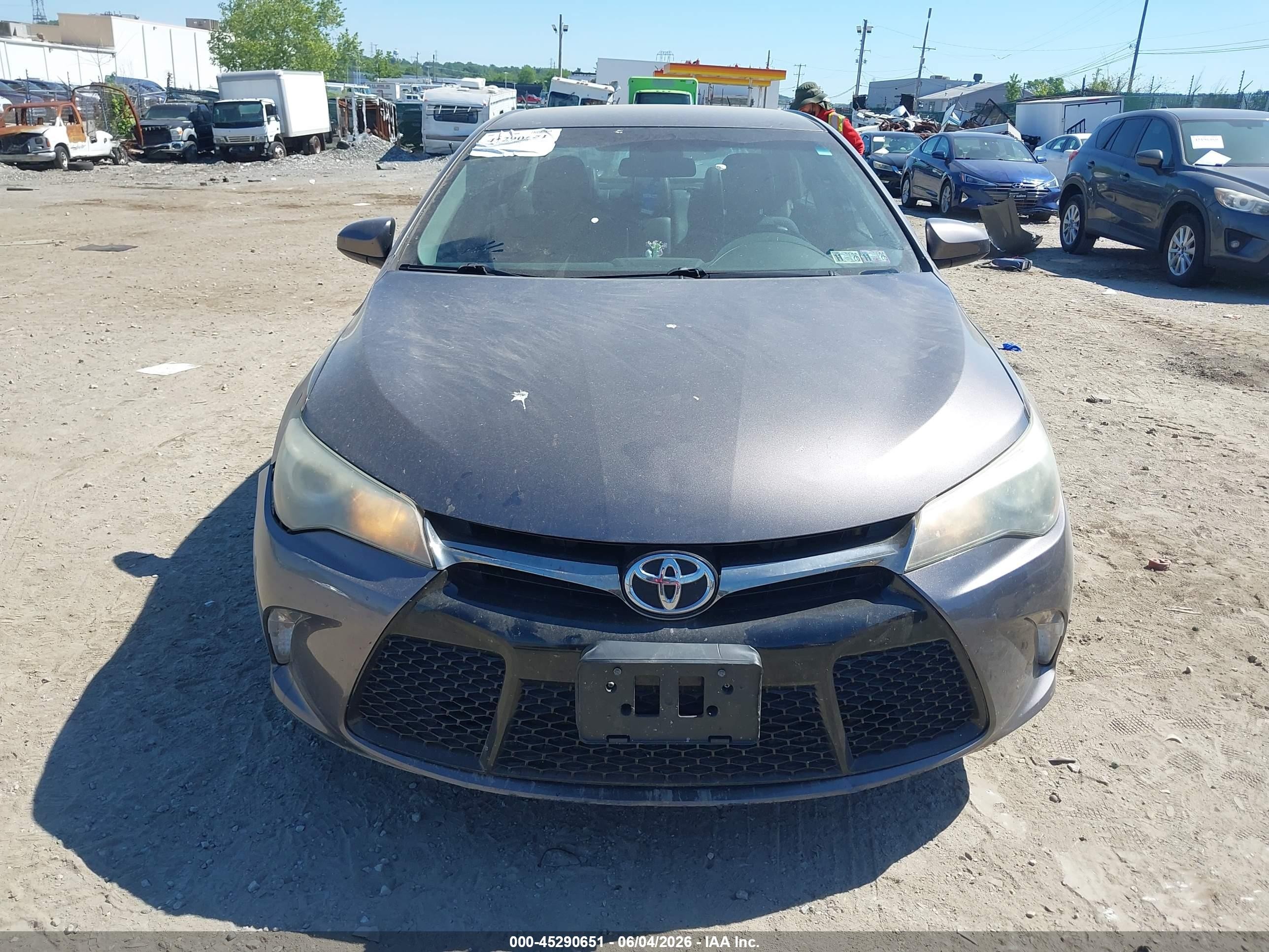2015 Toyota Camry Se Gray vin: 4T1BF1FK3FU059644