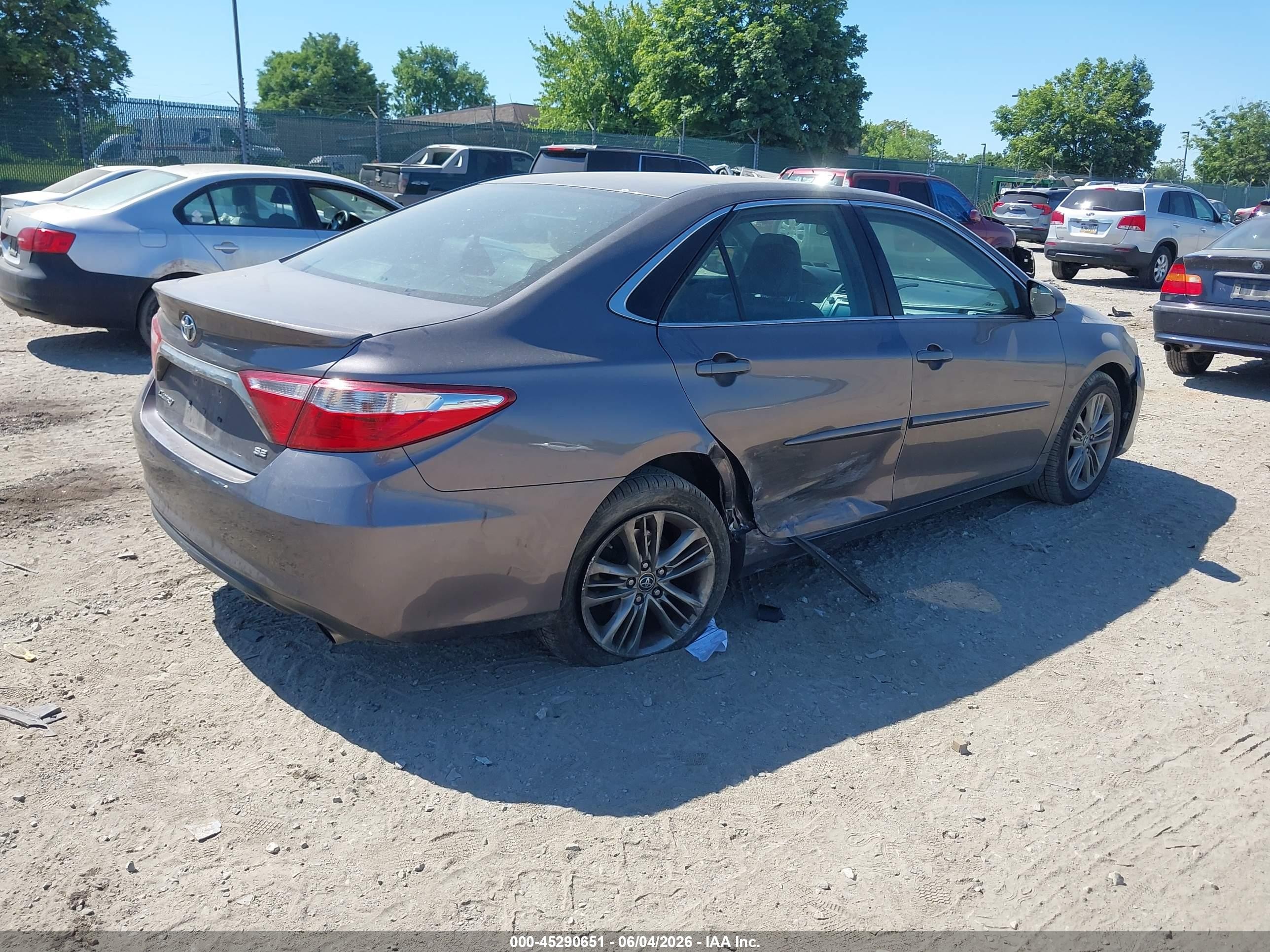 2015 Toyota Camry Se Gray vin: 4T1BF1FK3FU059644