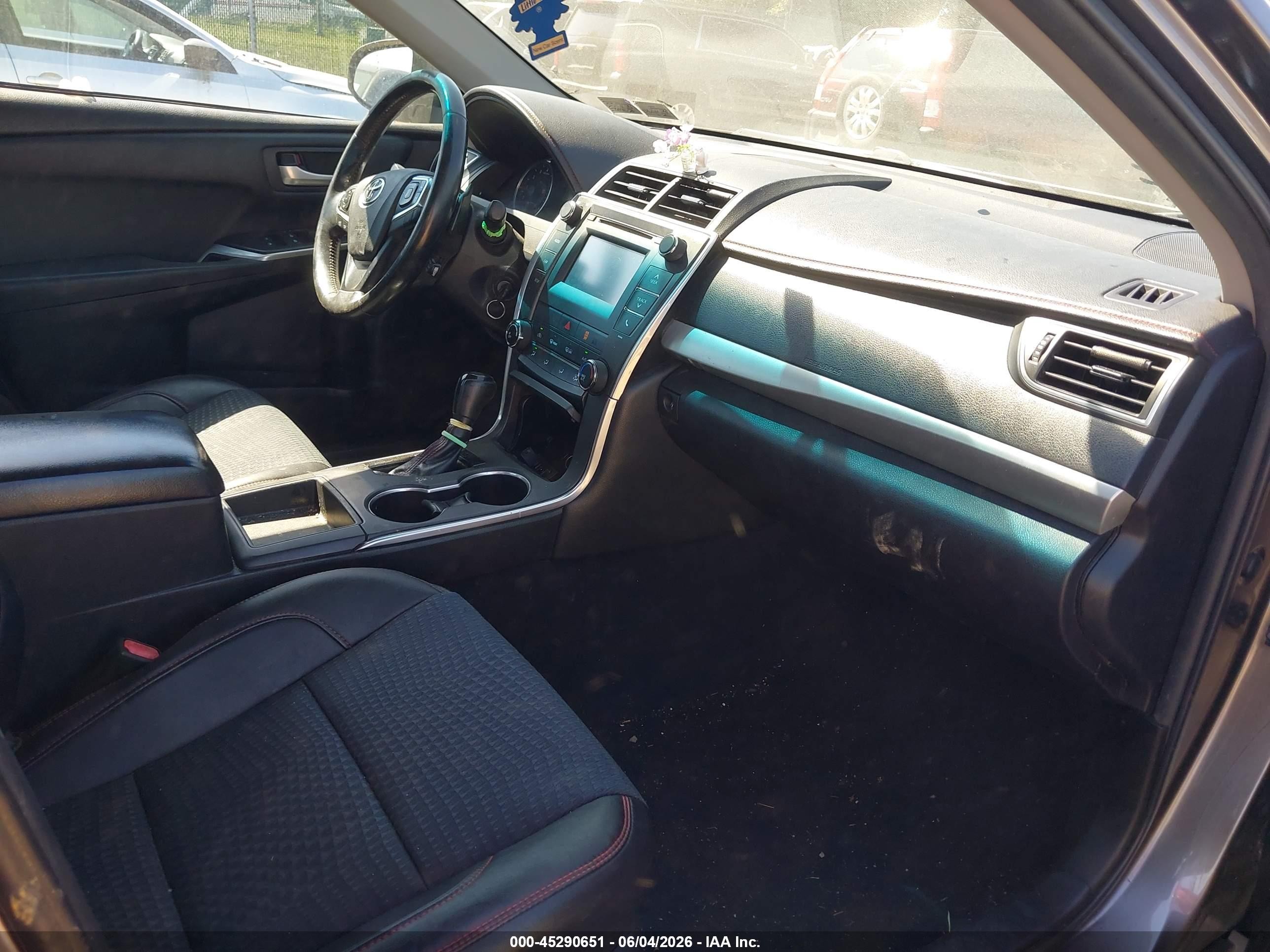 2015 Toyota Camry Se Gray vin: 4T1BF1FK3FU059644
