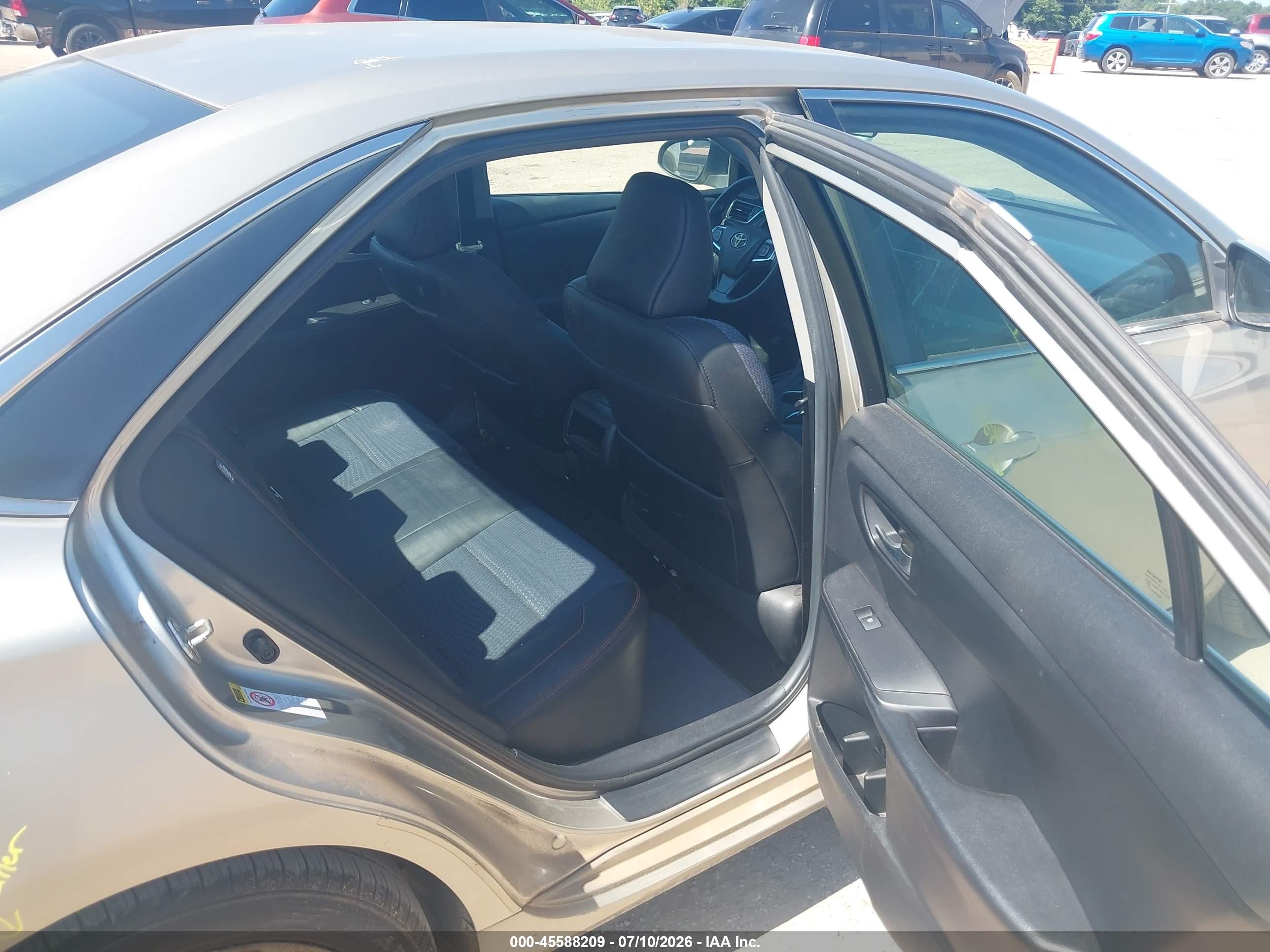 2015 Toyota Camry Se Золотой vin: 4T1BF1FK3FU064262