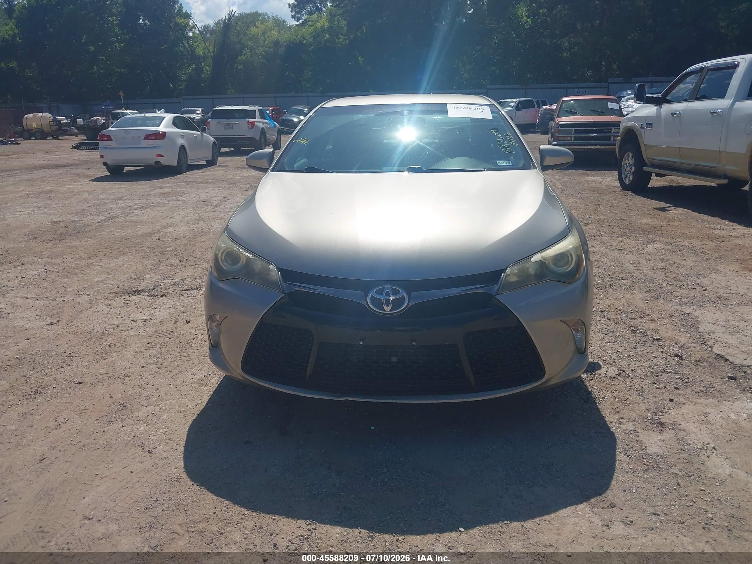 2015 Toyota Camry Se Золотой vin: 4T1BF1FK3FU064262
