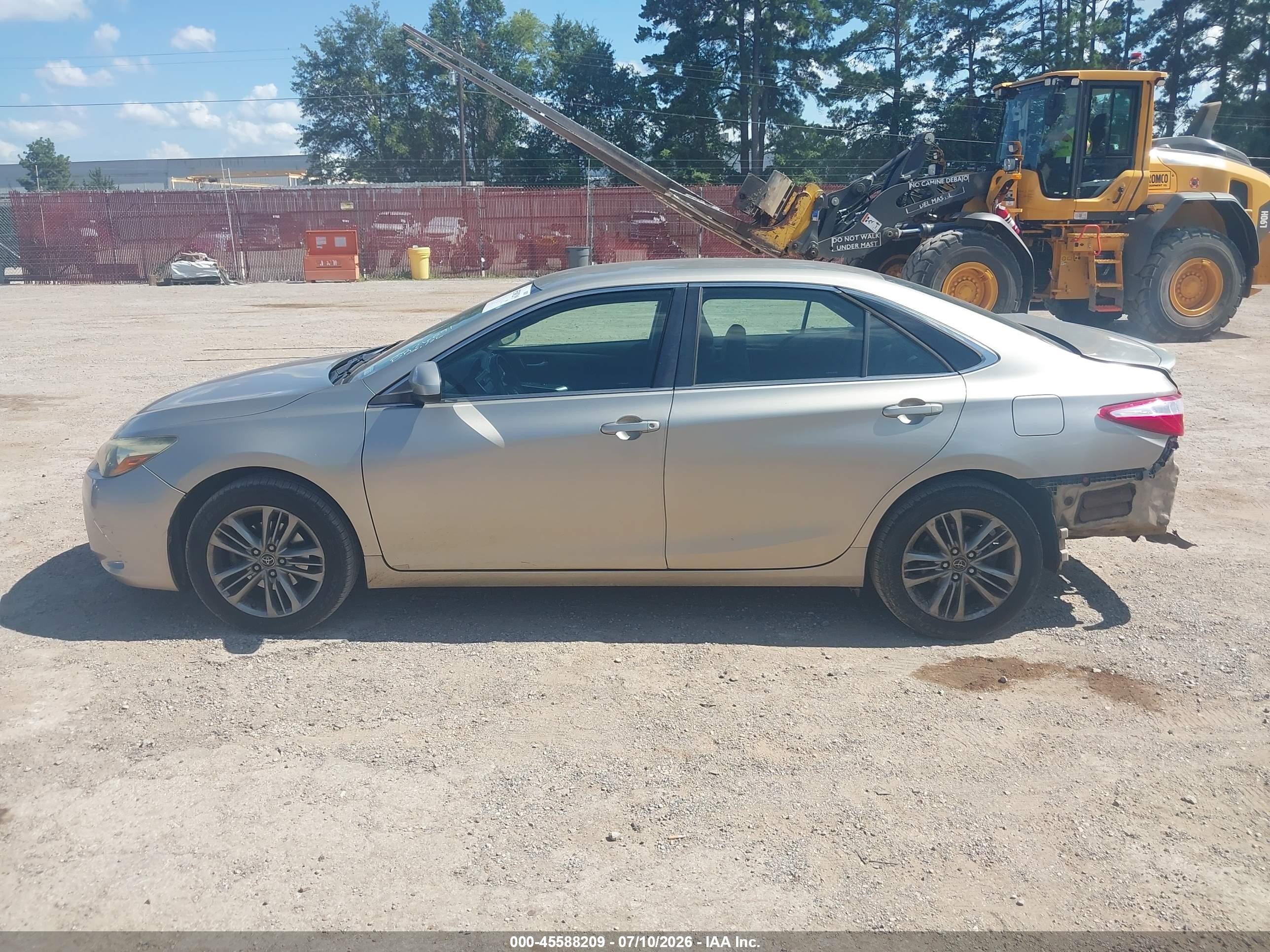 2015 Toyota Camry Se Золотой vin: 4T1BF1FK3FU064262
