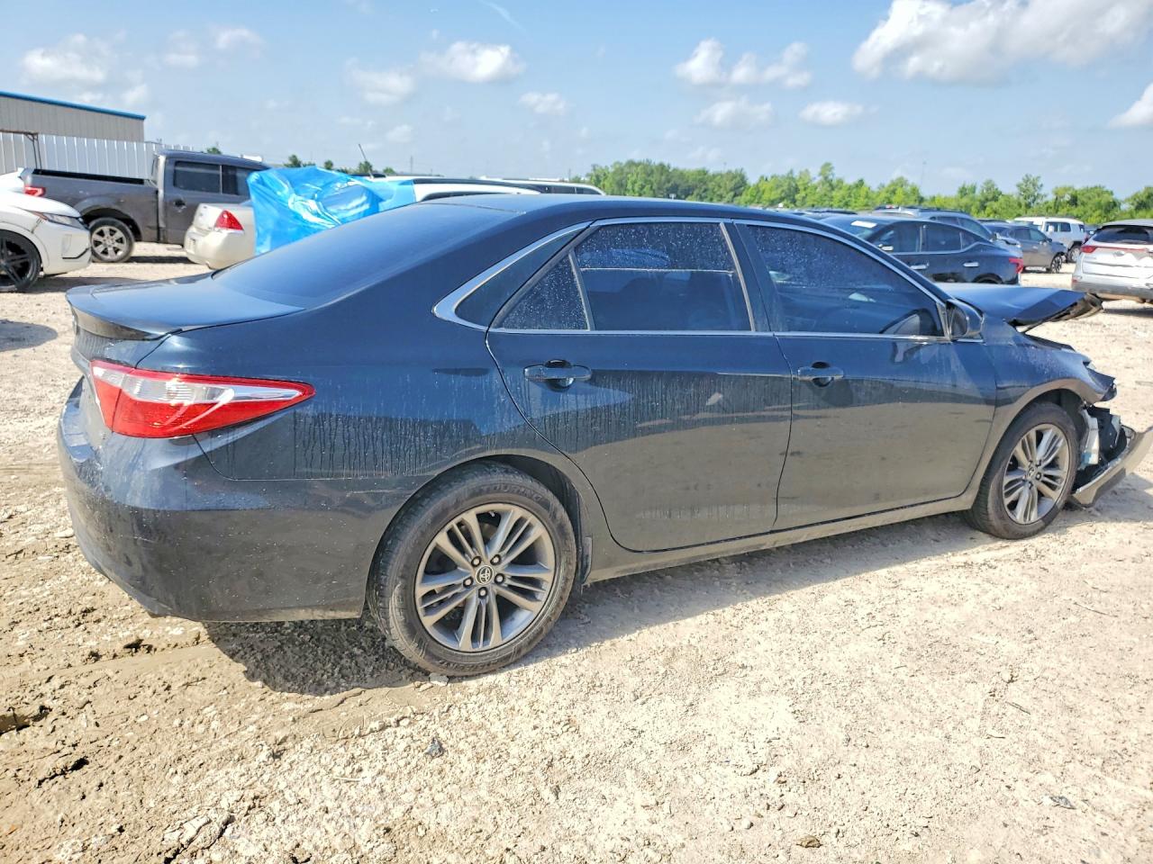 2015 Toyota Camry Se Blue vin: 4T1BF1FK3FU071731