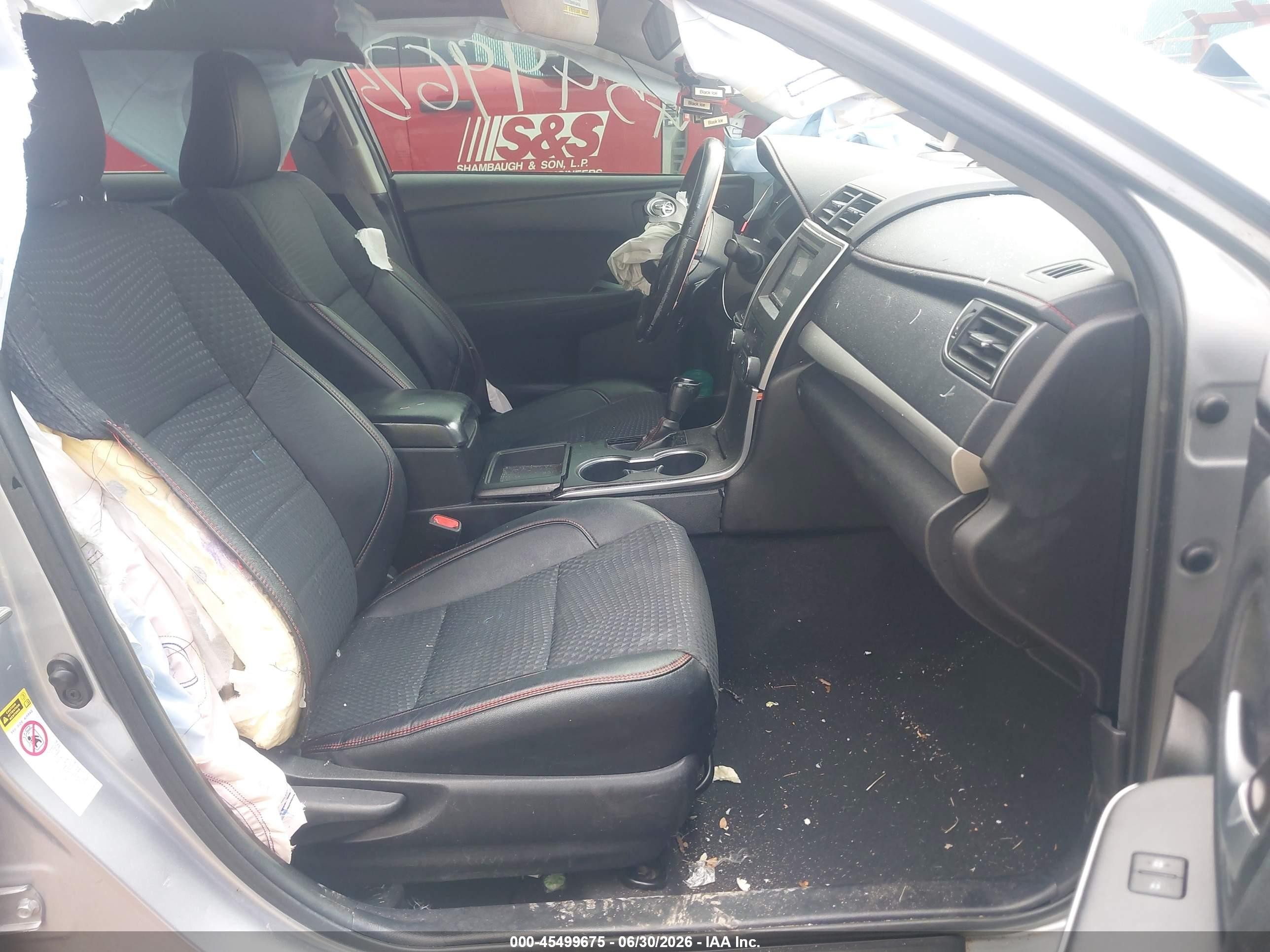 2015 Toyota Camry Se Silver vin: 4T1BF1FK3FU480618