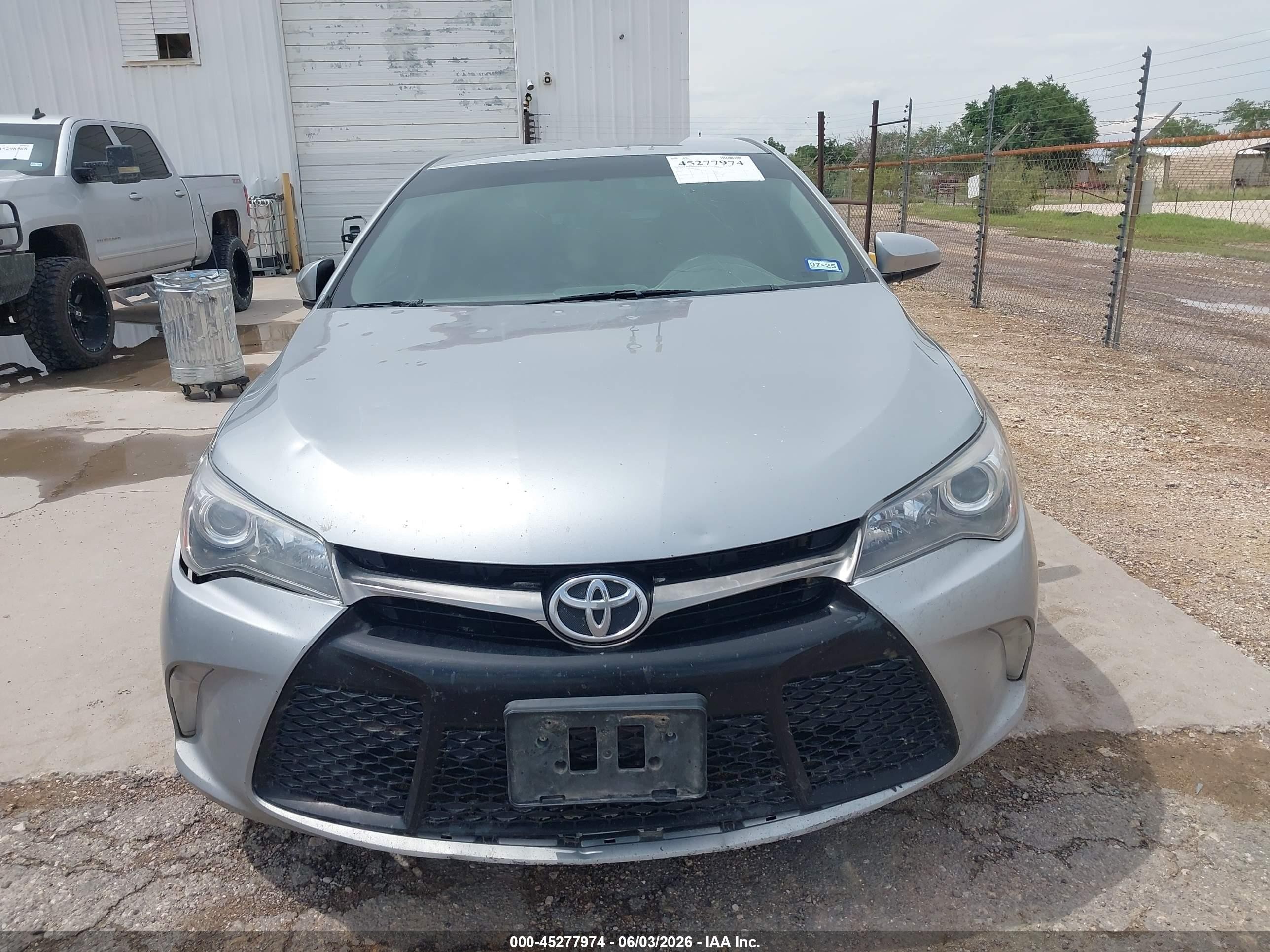 2015 Toyota Camry Se Silver vin: 4T1BF1FK3FU496916