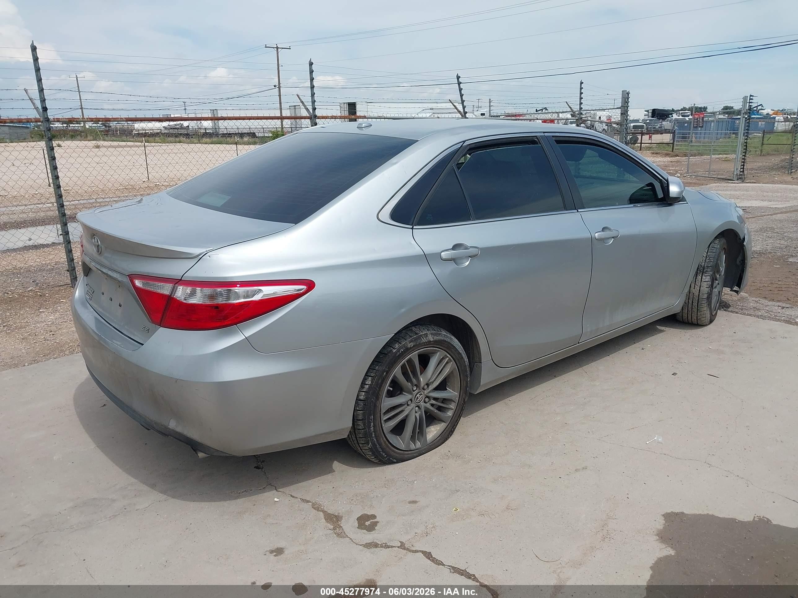 2015 Toyota Camry Se Silver vin: 4T1BF1FK3FU496916