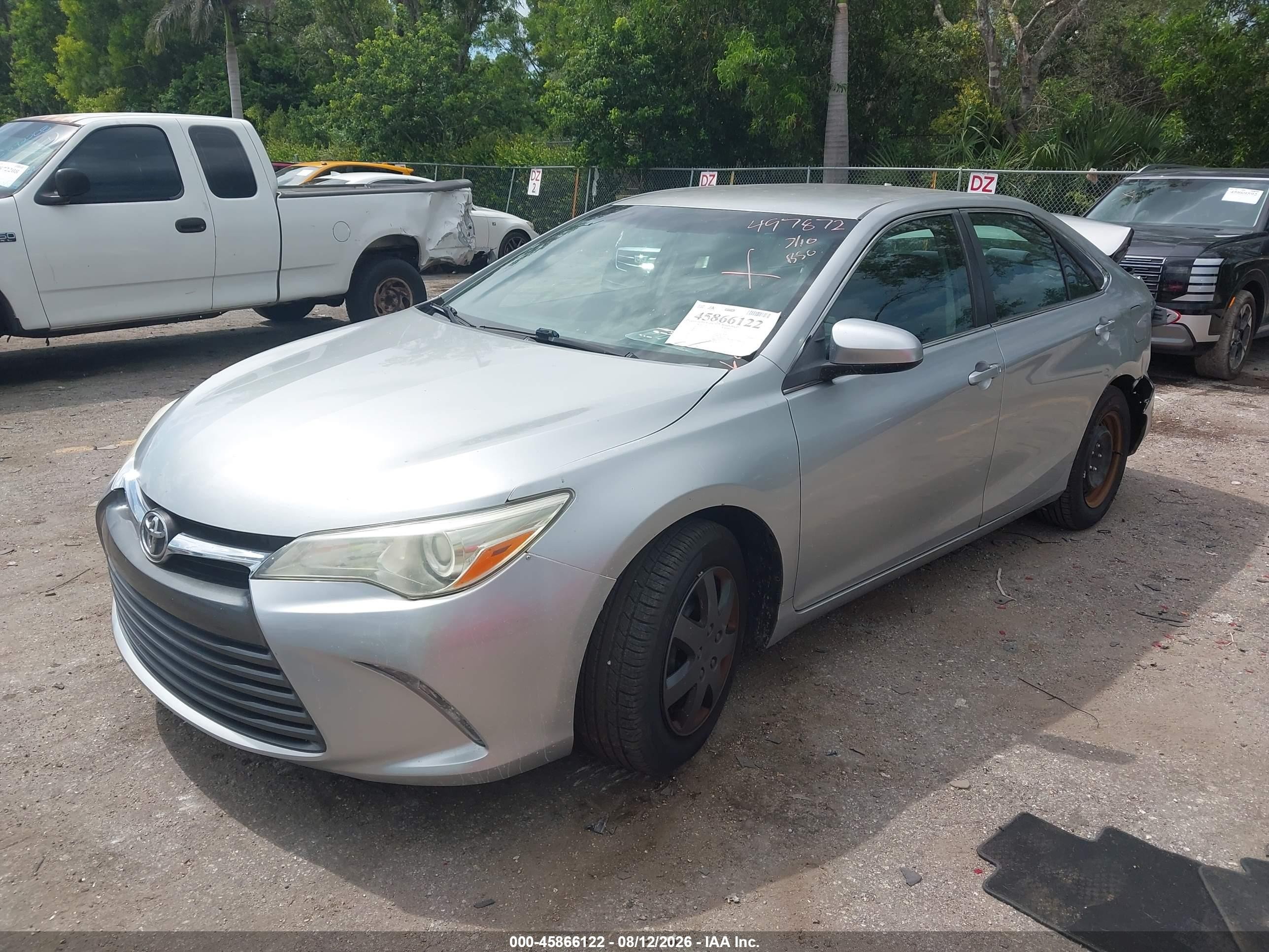 2015 Toyota Camry Le Silver vin: 4T1BF1FK3FU497872