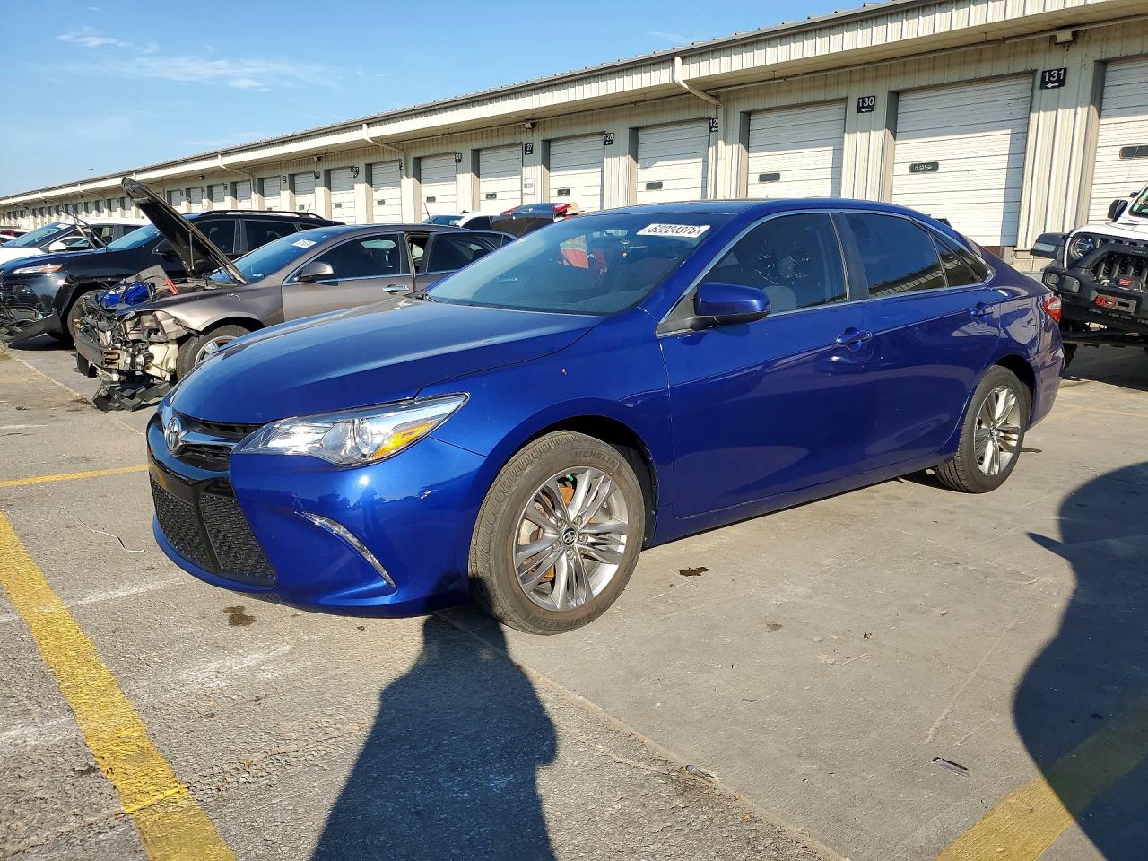 2015 Toyota Camry Se Blue vin: 4T1BF1FK3FU881389