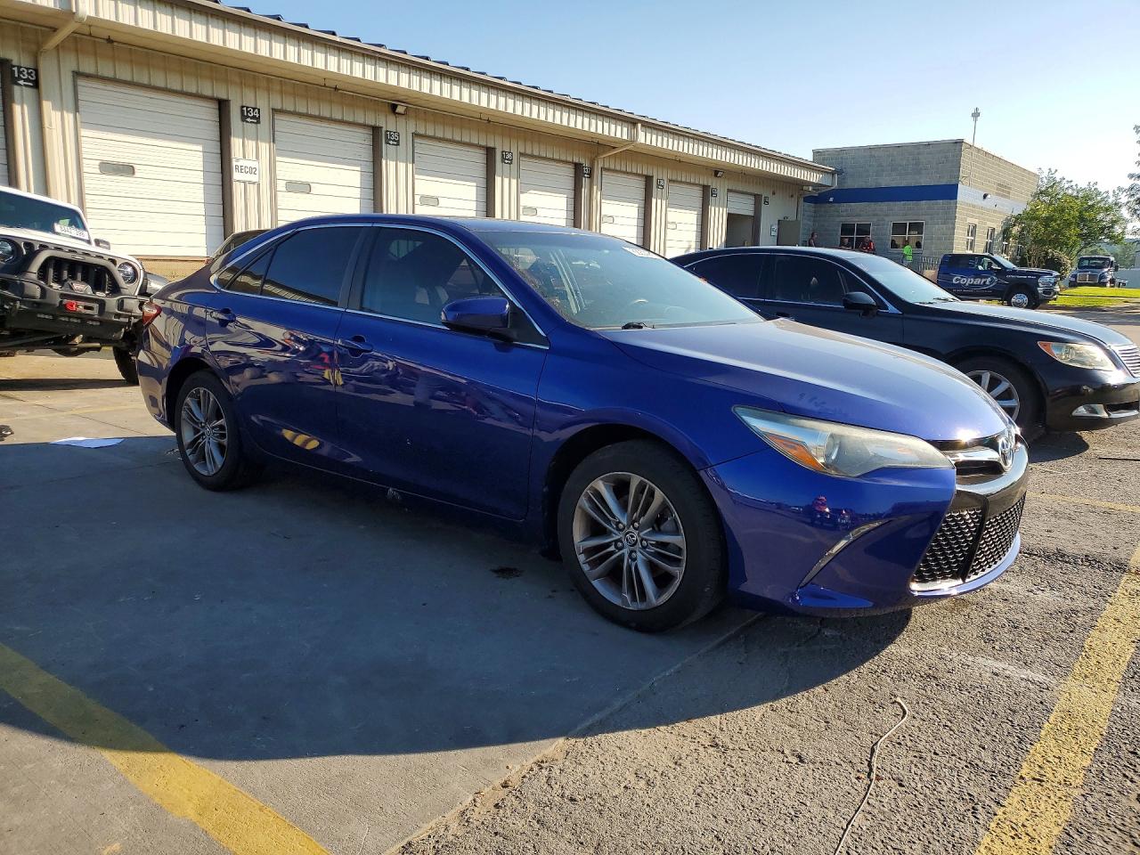 2015 Toyota Camry Se Blue vin: 4T1BF1FK3FU881389