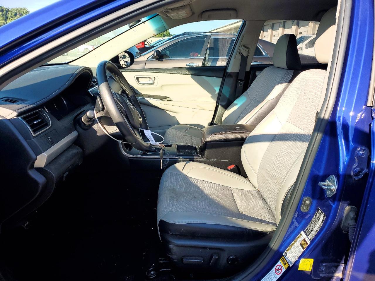 2015 Toyota Camry Se Blue vin: 4T1BF1FK3FU881389