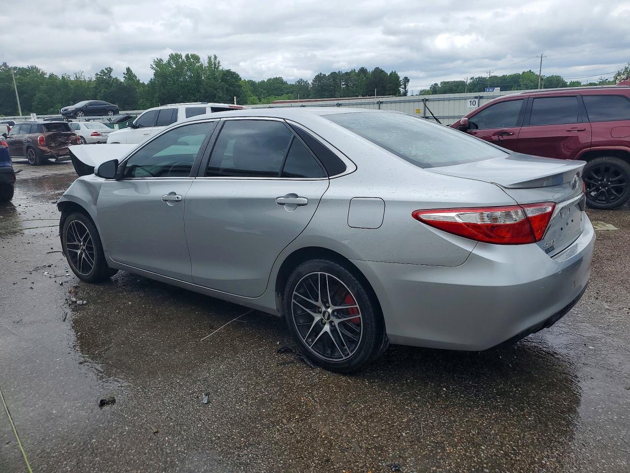 2015 Toyota Camry Se Silver vin: 4T1BF1FK3FU884602