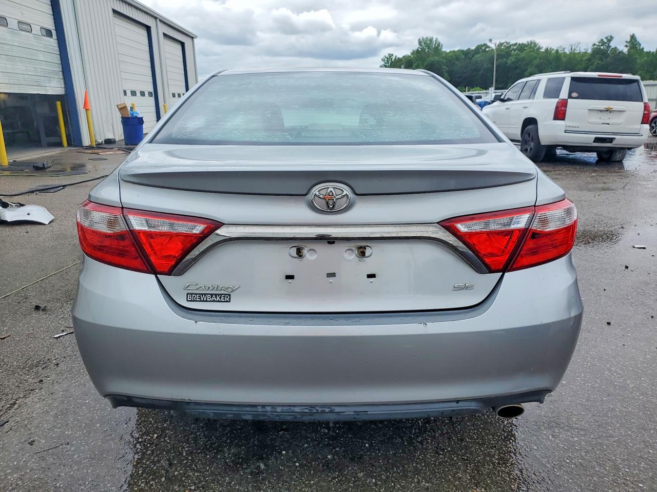 2015 Toyota Camry Se Silver vin: 4T1BF1FK3FU884602